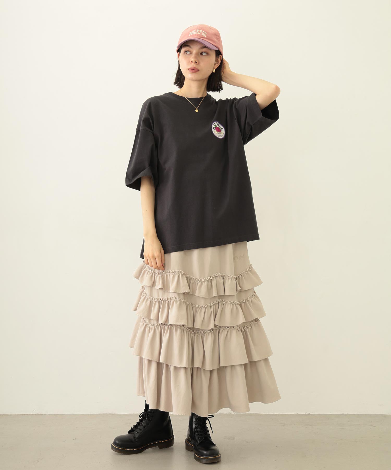 CIRCLE STRAWBERRY LOGO S/S TEE