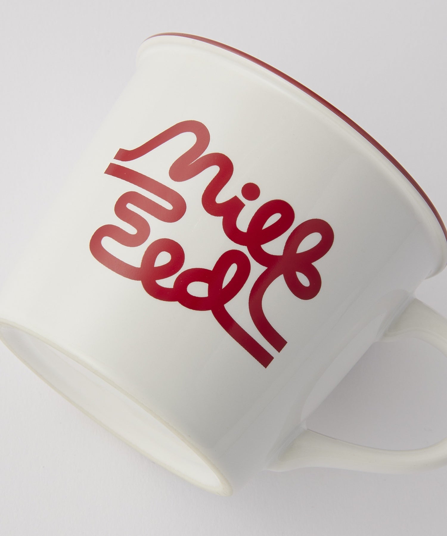 STRING LOGO MUG