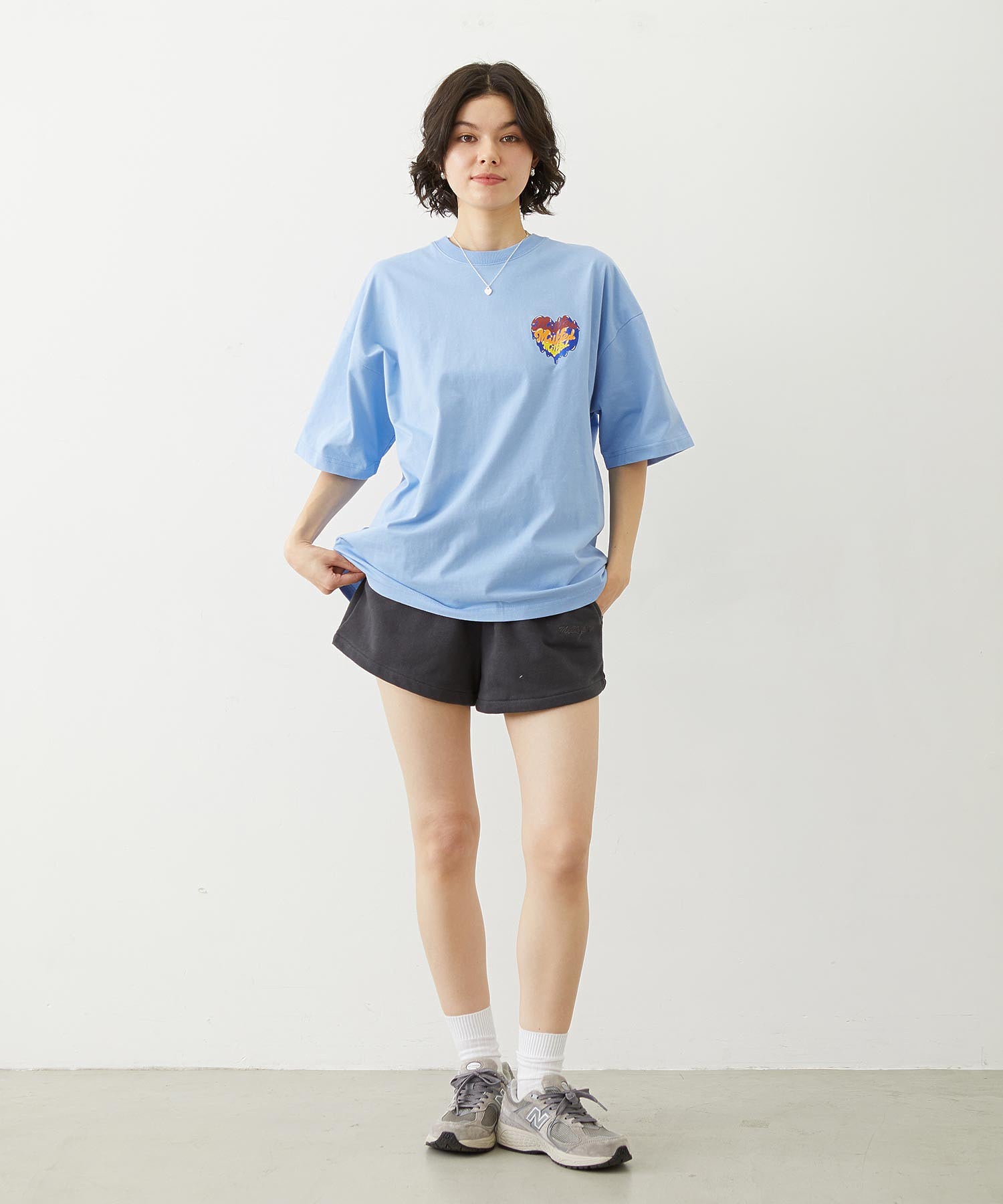 MELTY GLITTER HEART WIDE S/S TEE