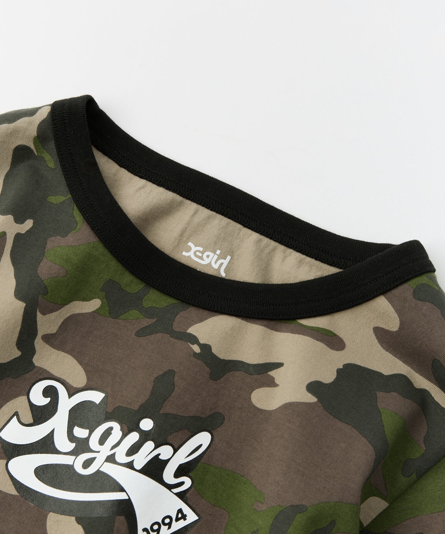 CURSIVE LOGO CAMO S/S BABY TEE