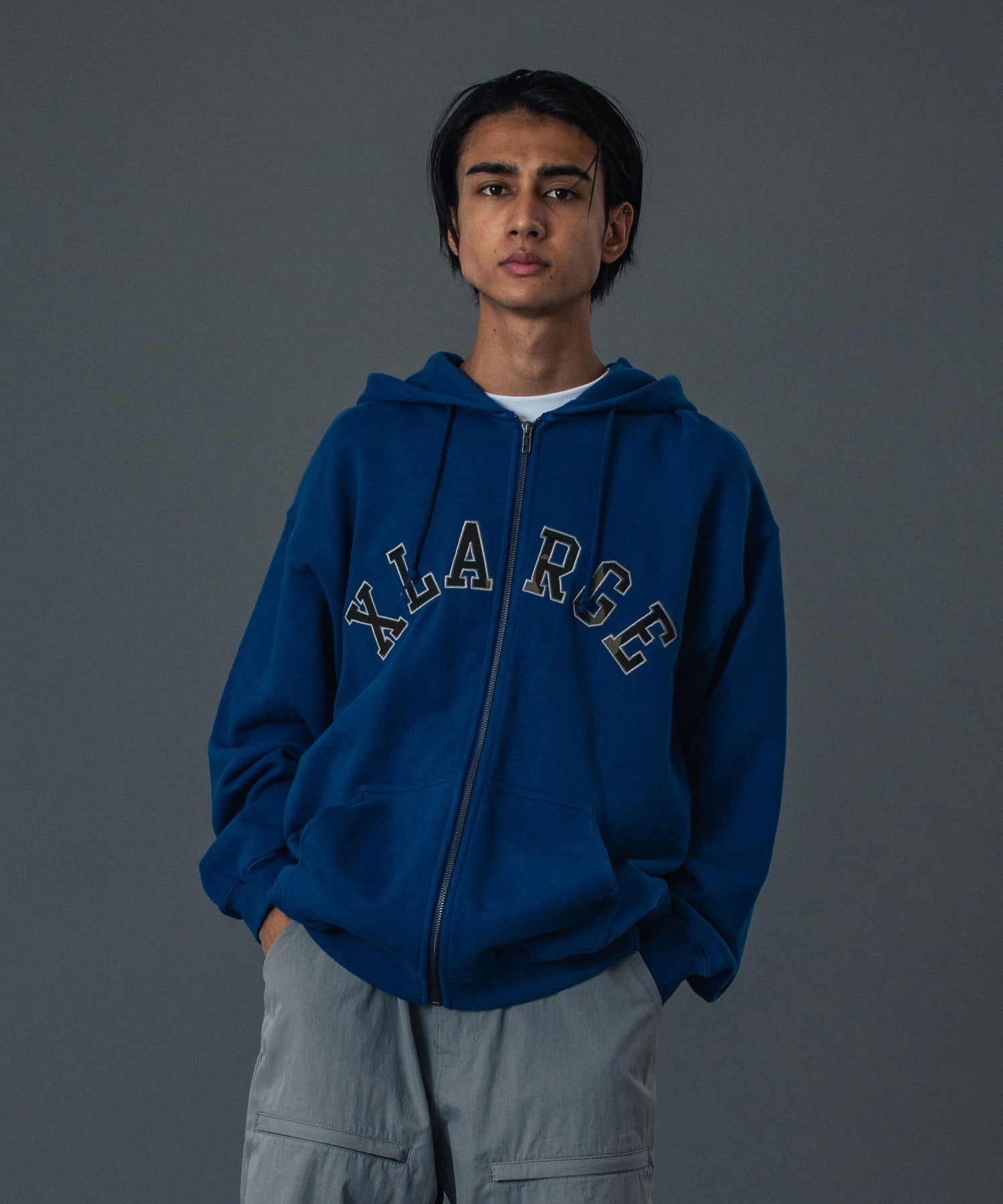 MODEL 身長183cm / 着用サイズ：Lサイズ