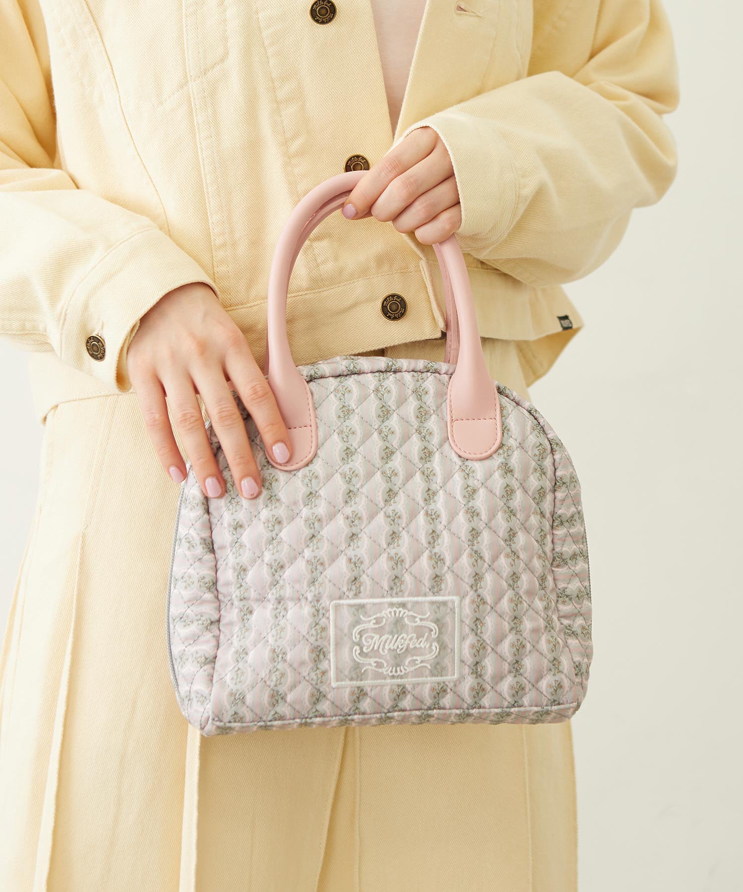 STRIPED FLOWER QUILTED BAG