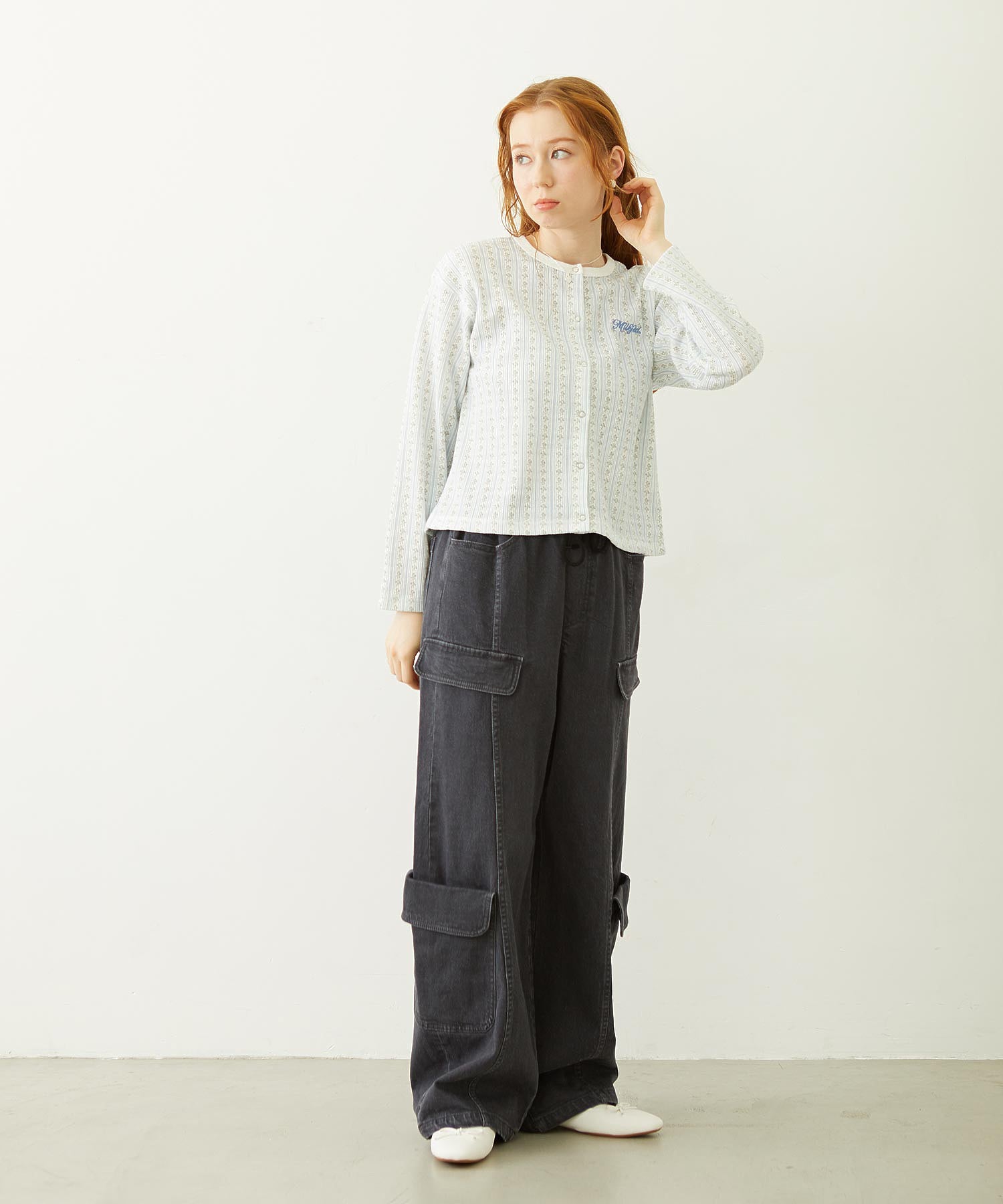 STRIPED FLOWER WAFFLE CARDIGAN