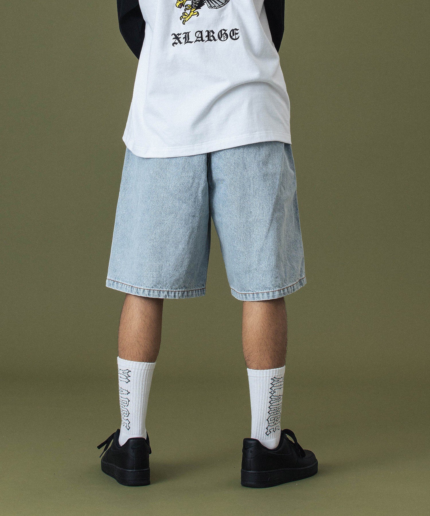 EASY DENIM SHORTS