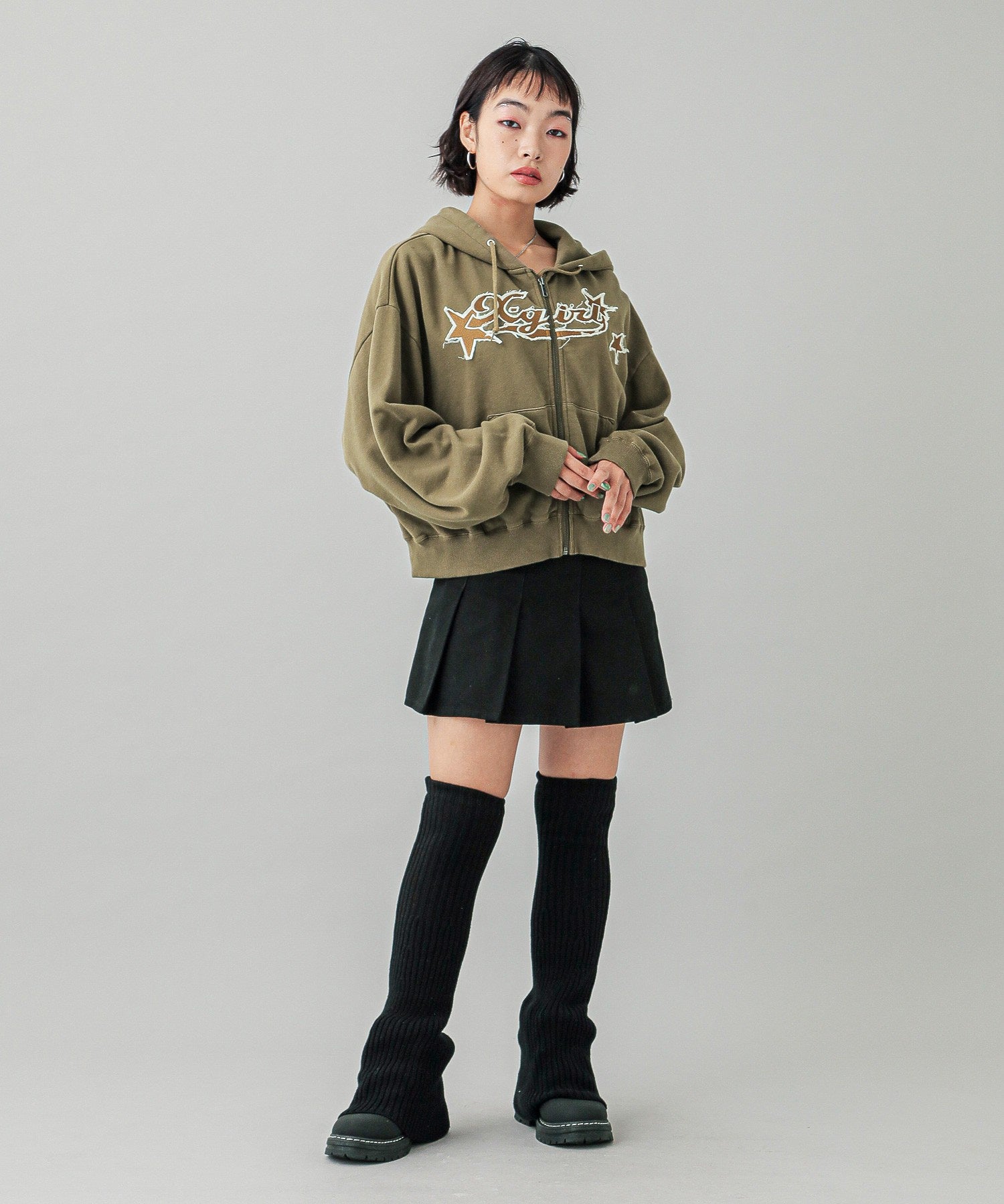 LOW RISE HIP LOGO MINI SKIRT