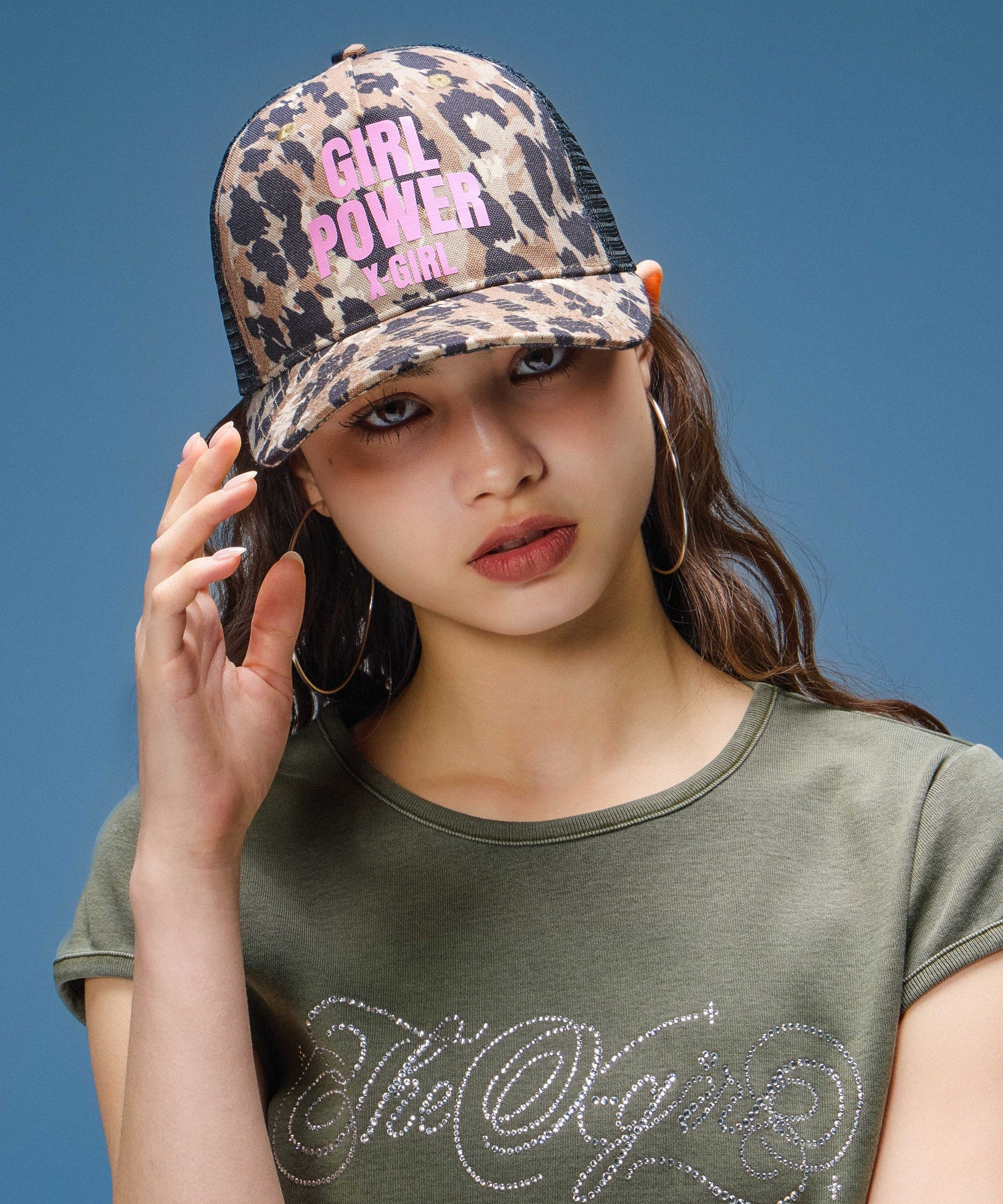RHINESTONE DECORATIVE SCRIPT LOGO S/S BABY TEE