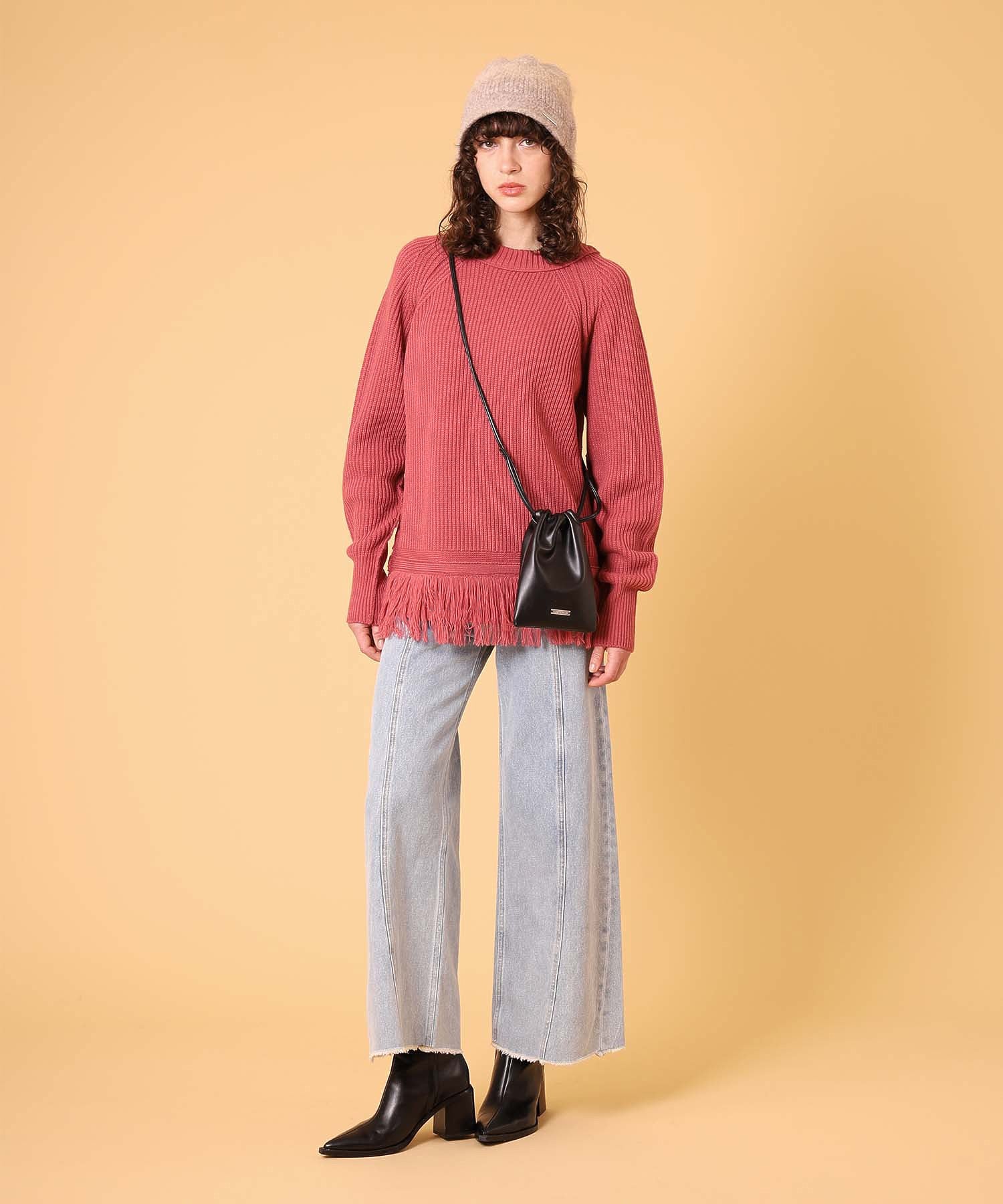 オーバーサイズフリンジニットプルオーバー