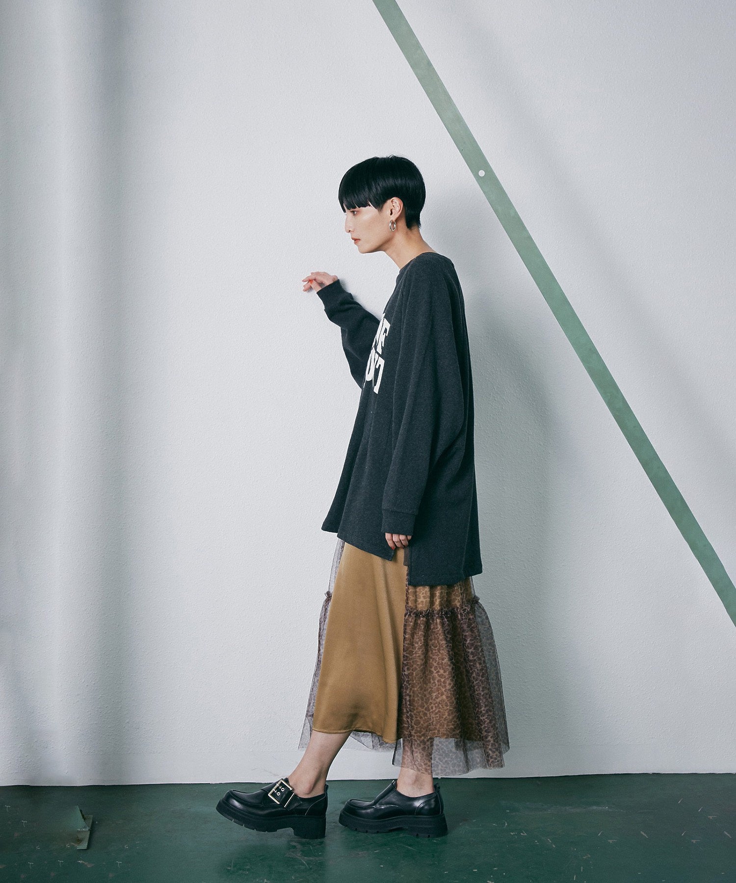 チュールレイヤードスカート