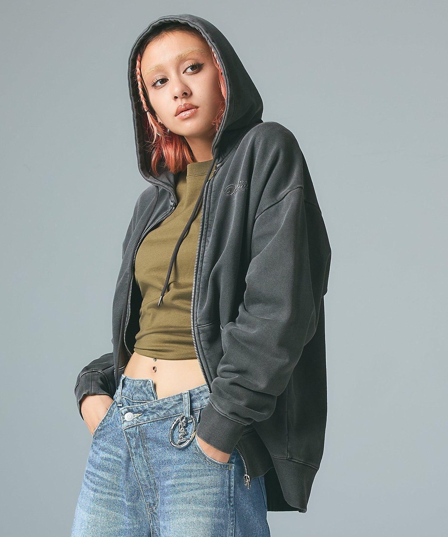 PIGMENT DYED FACE AND LOGO SQUARE PATCH ZIP UP SWEAT HOODIE