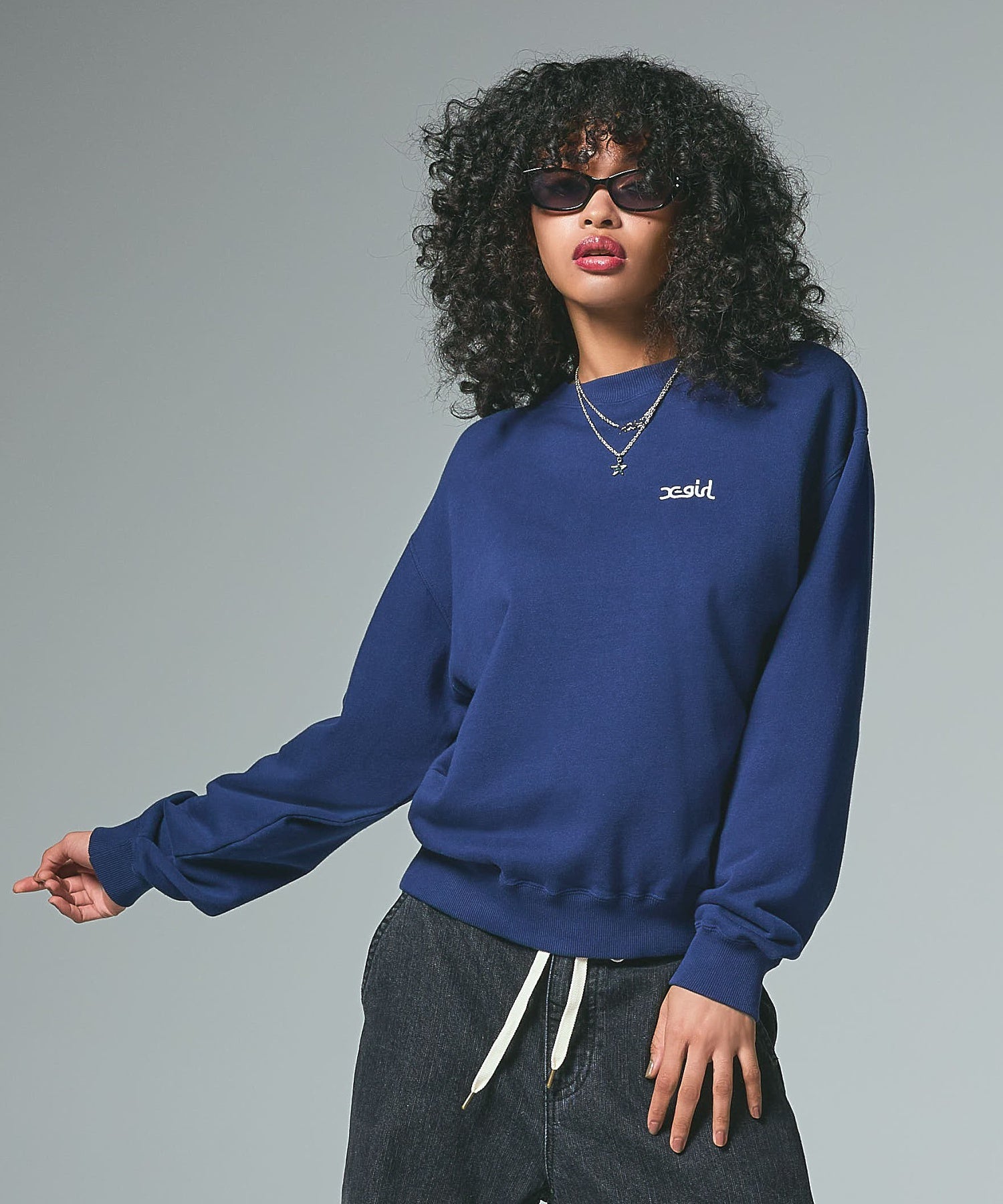 FACE PATCH AND LOGO CREWNECK SWEAT TOP