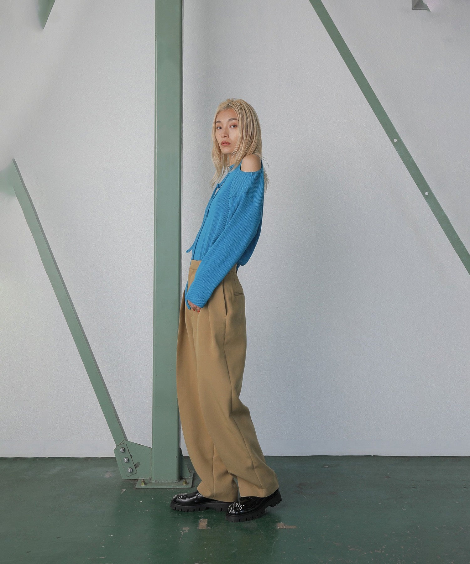 mici/カットオフプルオーバー