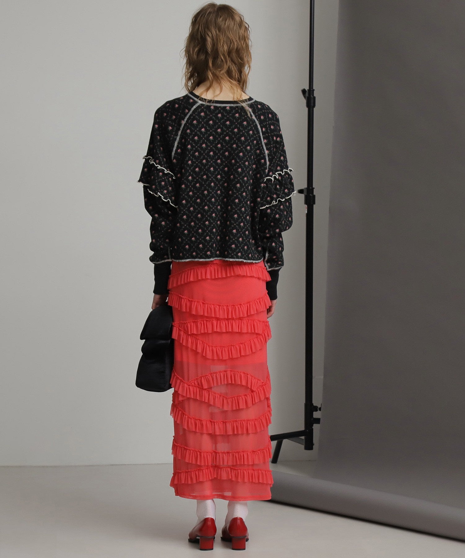 mag.by c/フラワーサーマルトップス