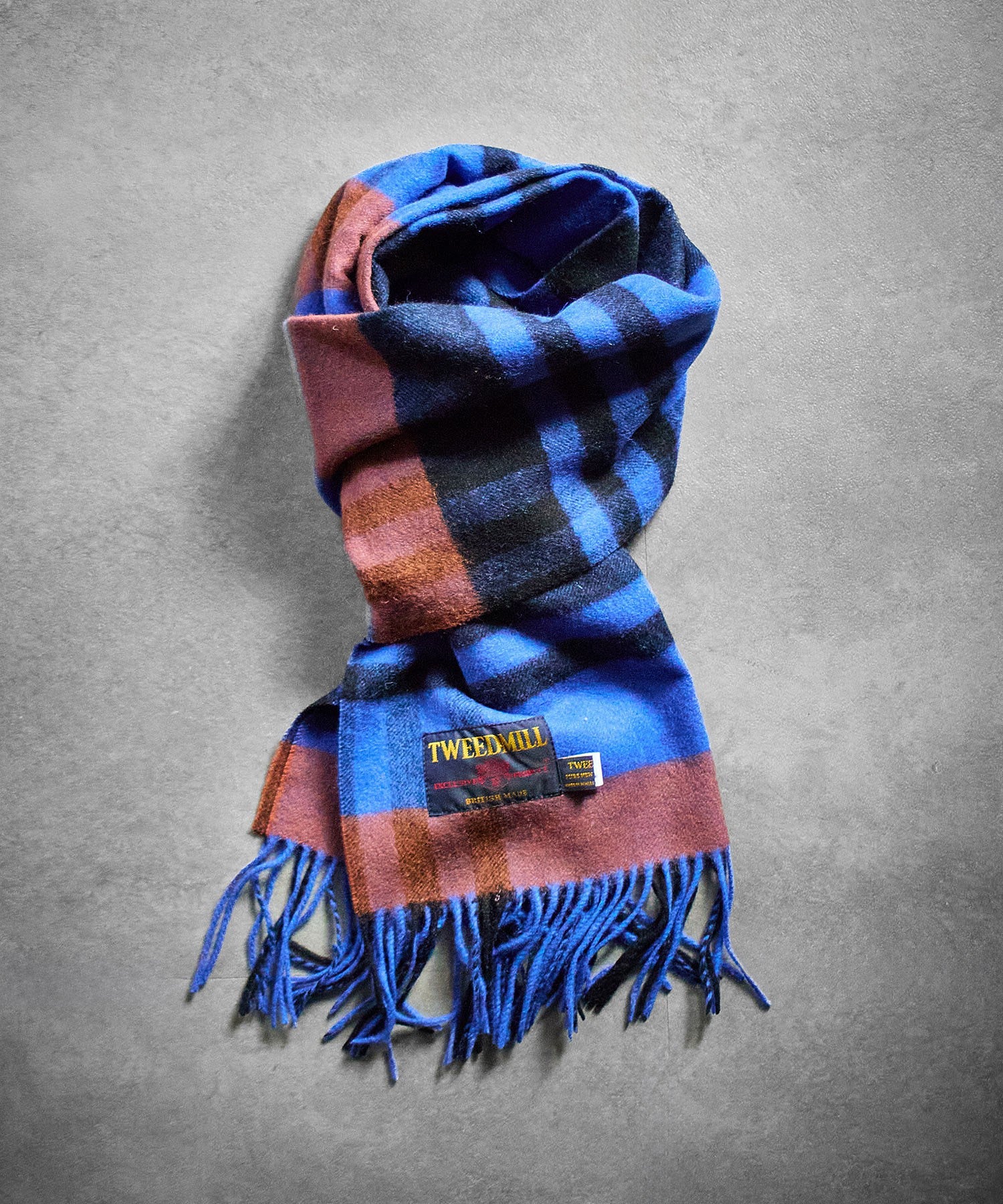 TWEEDMILL/CHECK STOLE