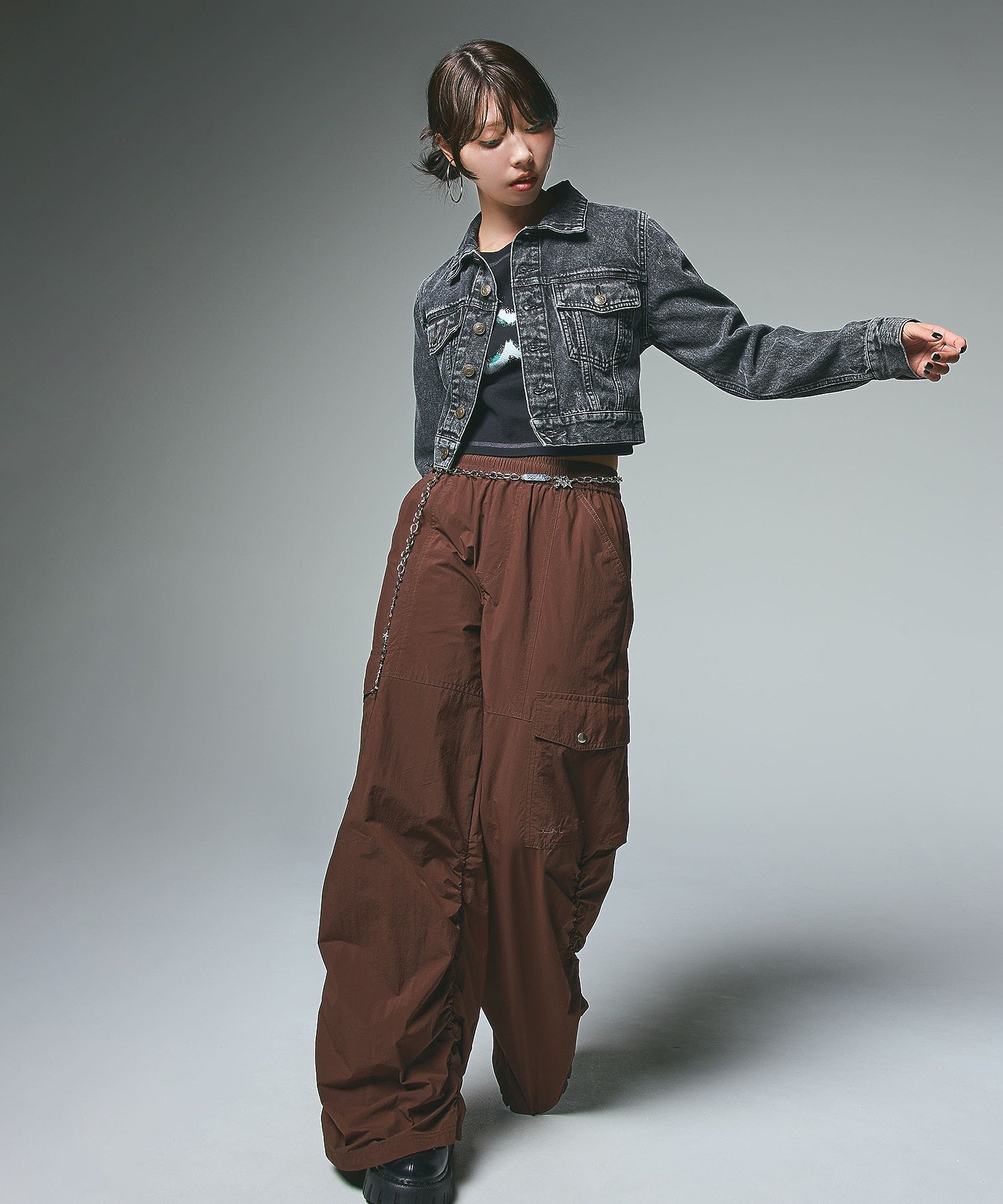 VOLUME HEM LOOSE EASY PANTS