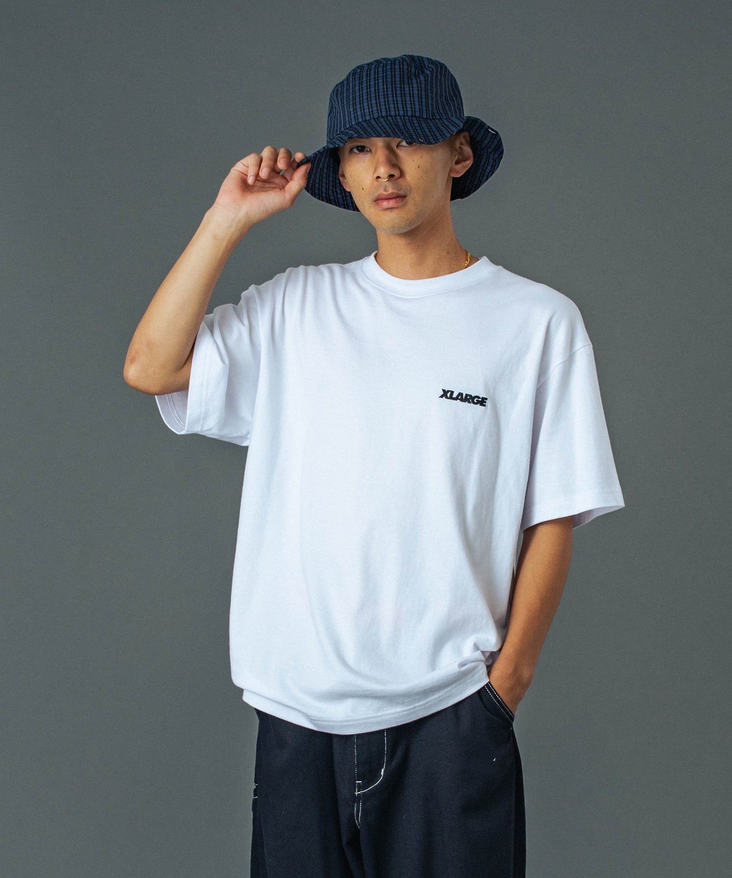 MODEL 身長172cm / 着用サイズ：Lサイズ
