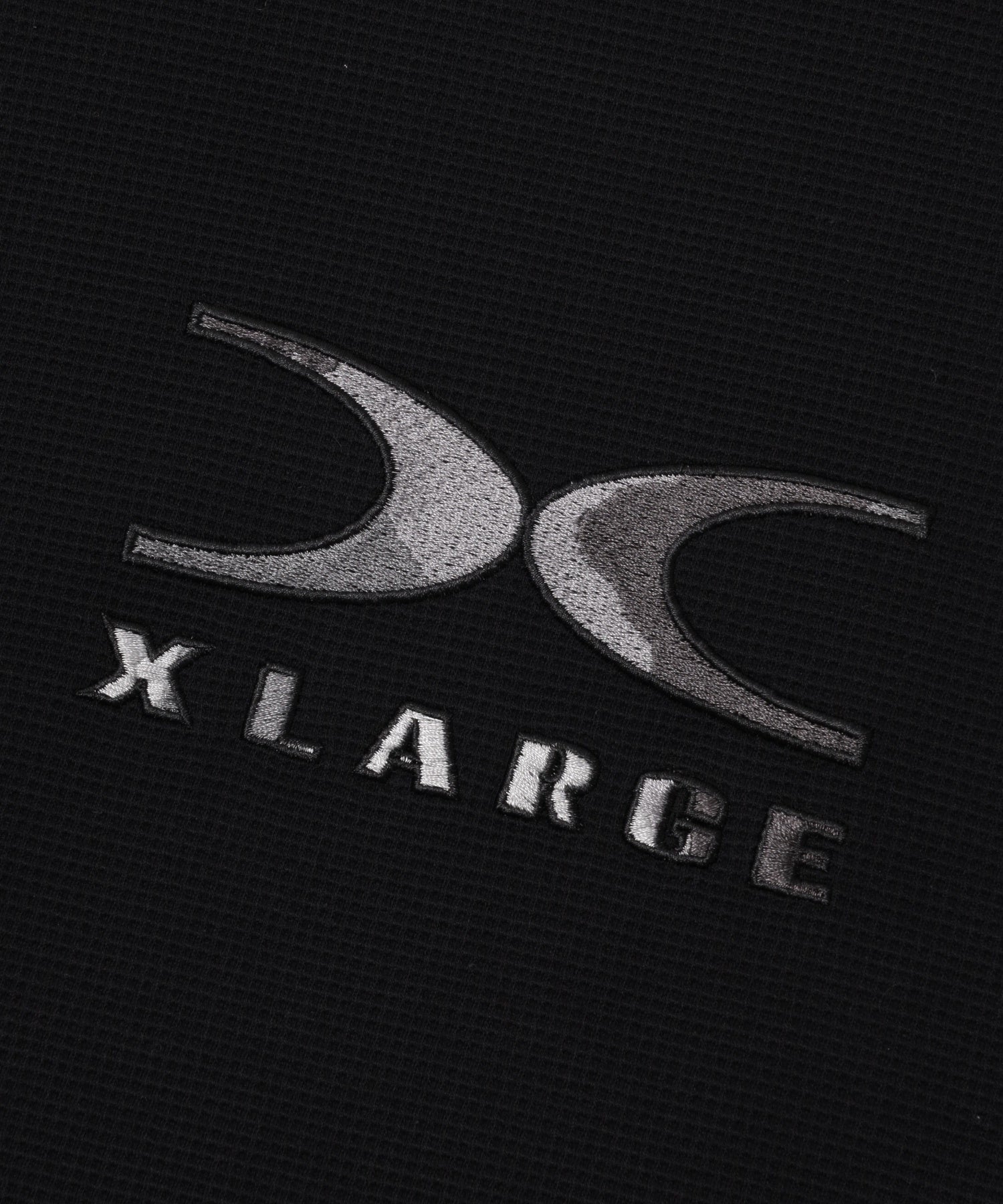 X LOGO RAGLAN L/S TEE