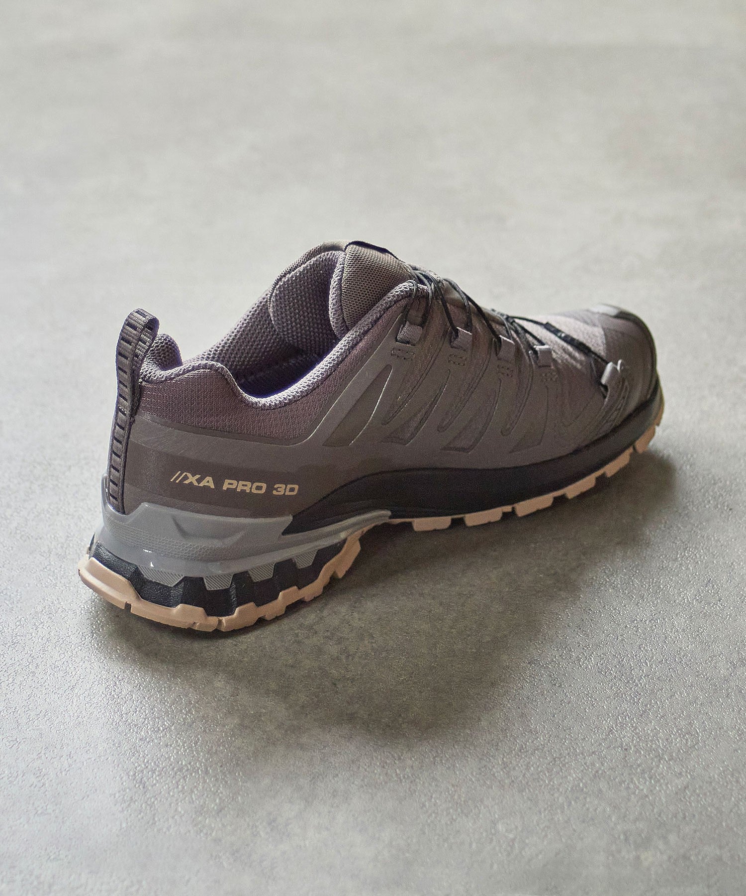 SALOMON/XA PRO 3D V9 GTX