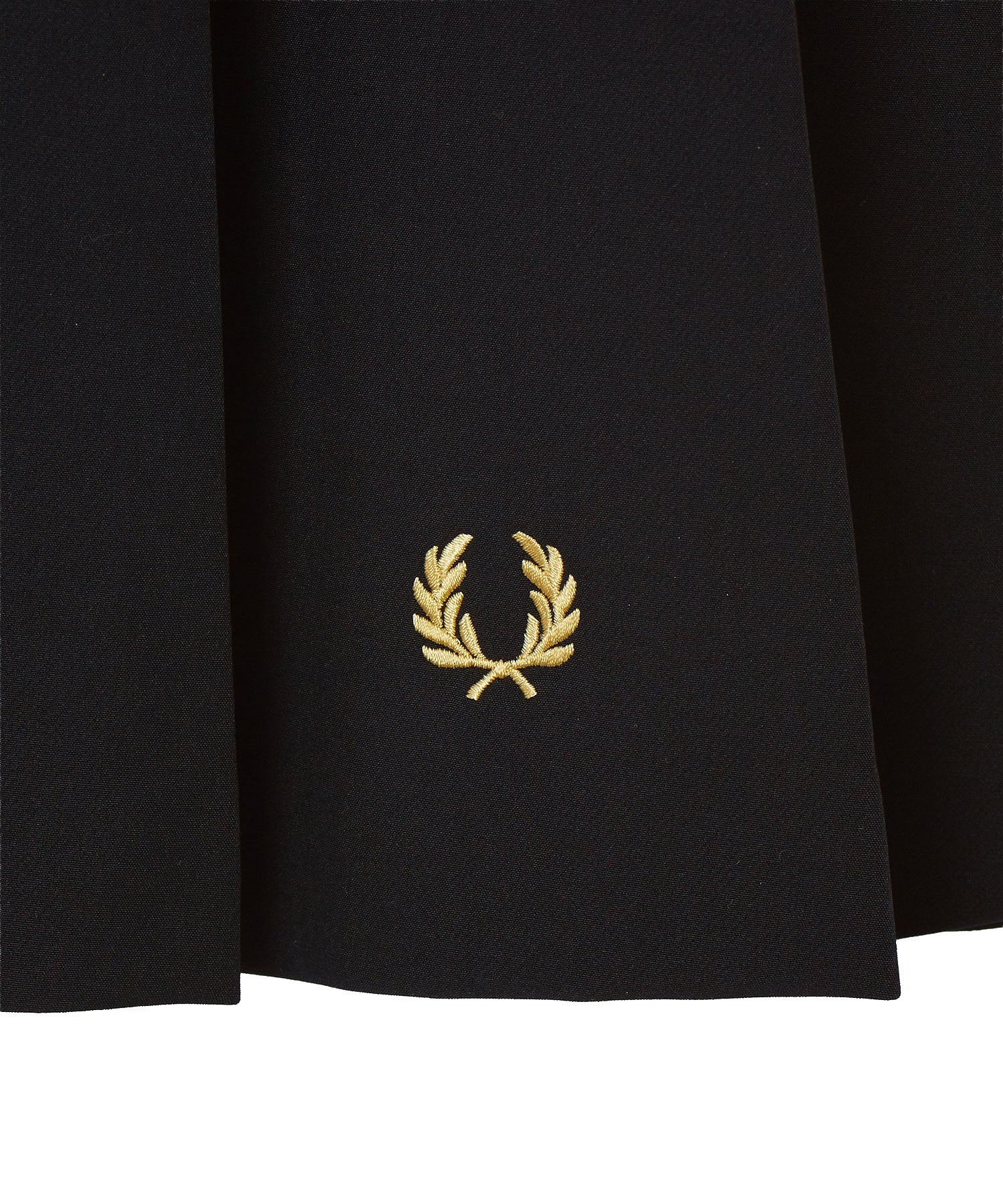 FRED PERRY/TAPE DETAIL PLEATED SKIRT