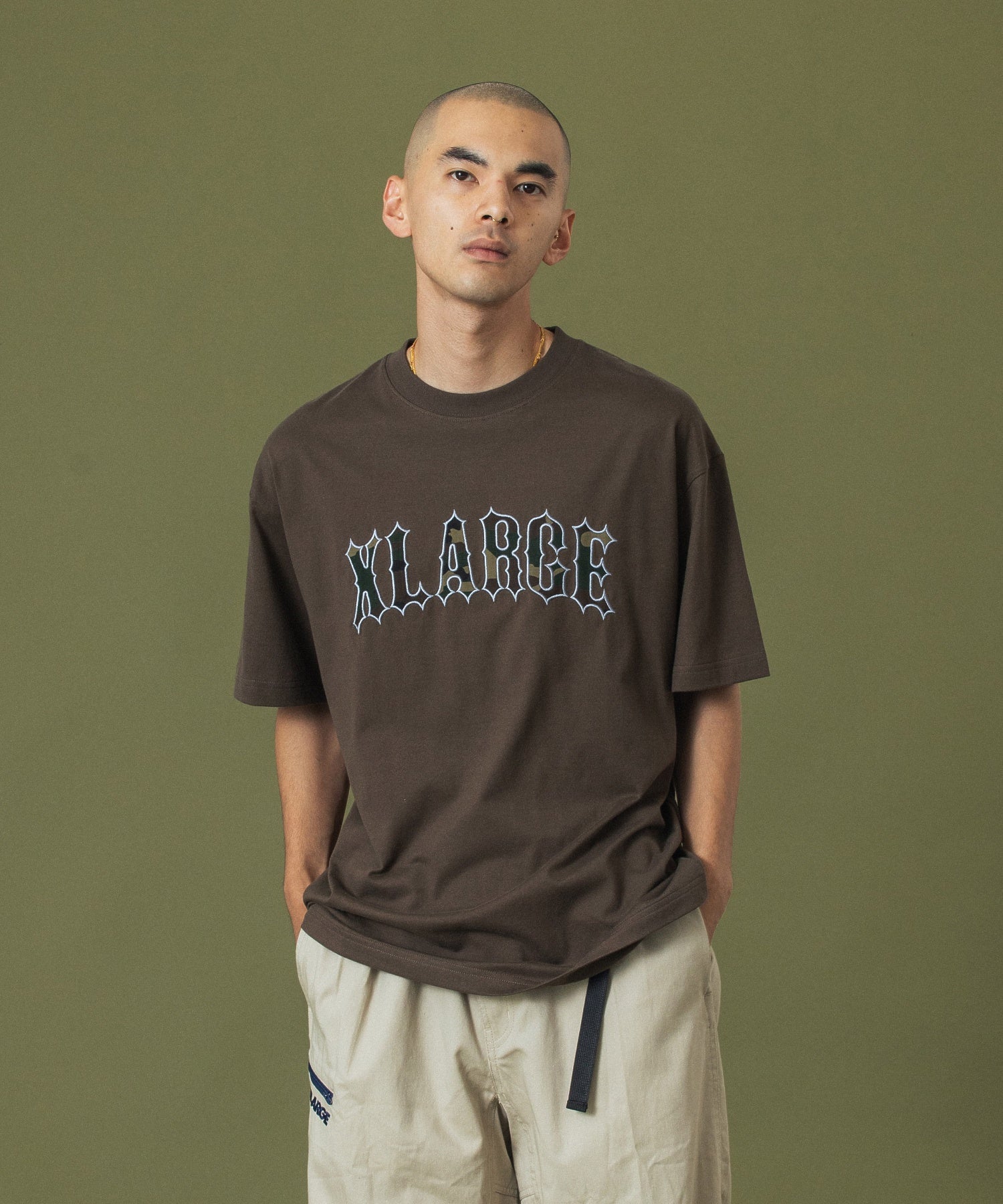 MODEL 身長172cm / 着用サイズ：Lサイズ
