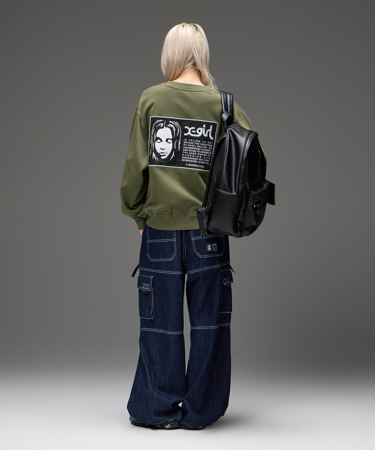 FACE LABEL PATCH SWEATSHIRT