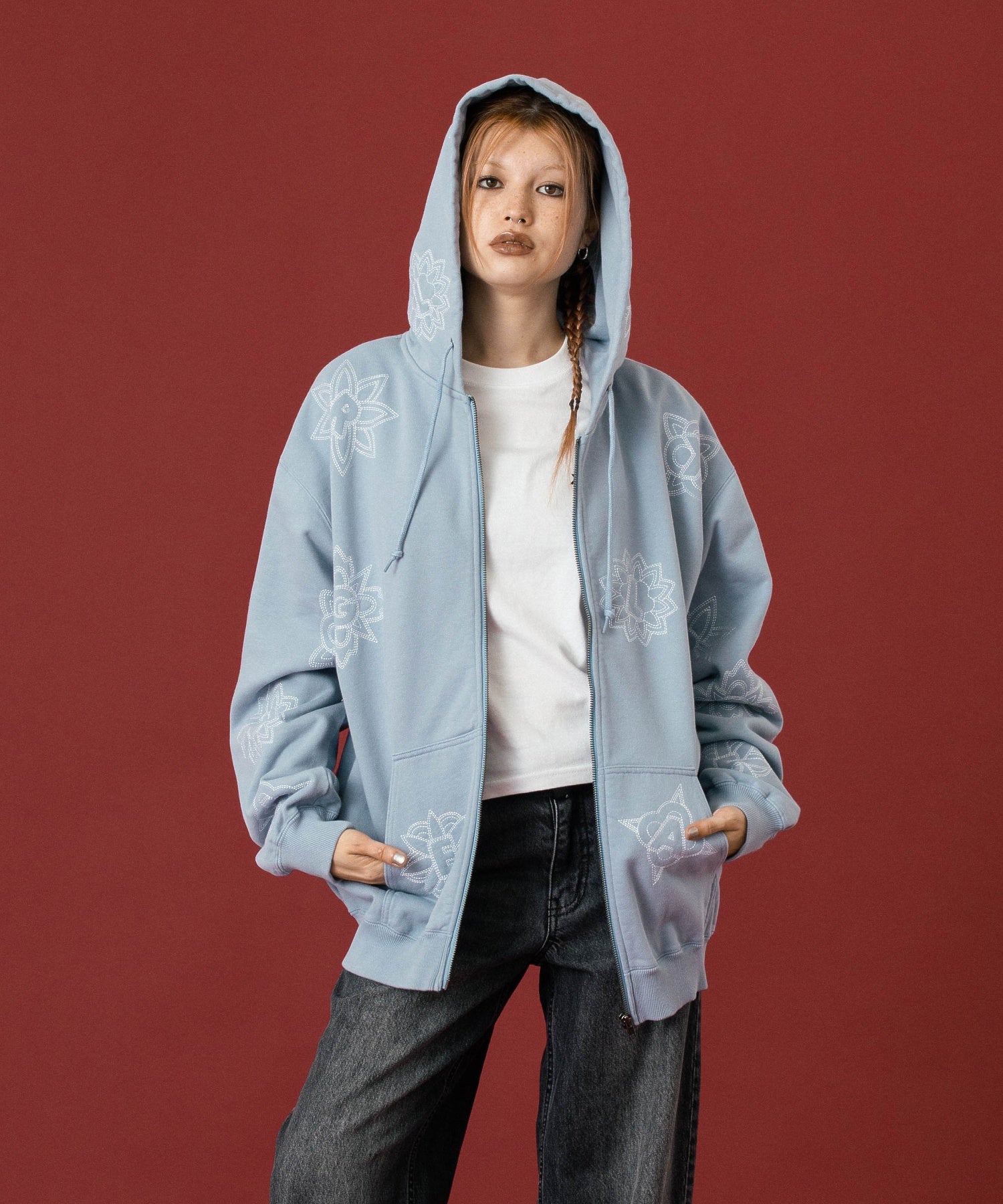 MODEL 身長170cm / 着用サイズ：Lサイズ