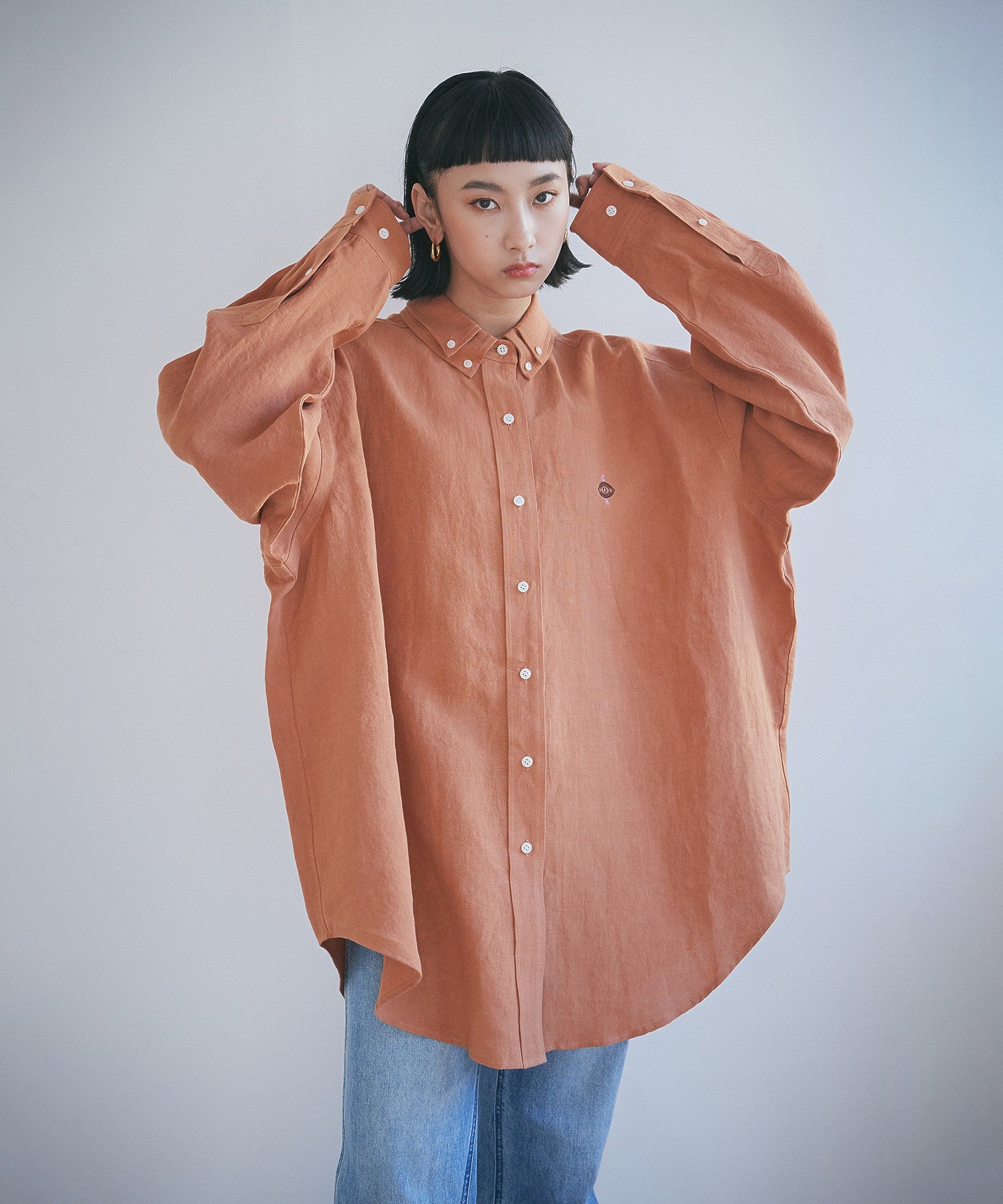 ボタンダウン ダブルネックシャツ