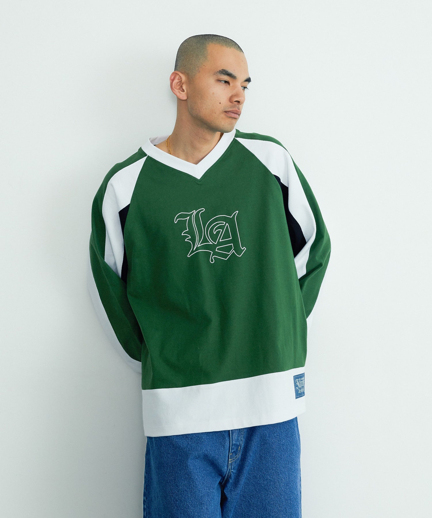 MODEL身長：172cm / 着用サイズ：Lサイズ