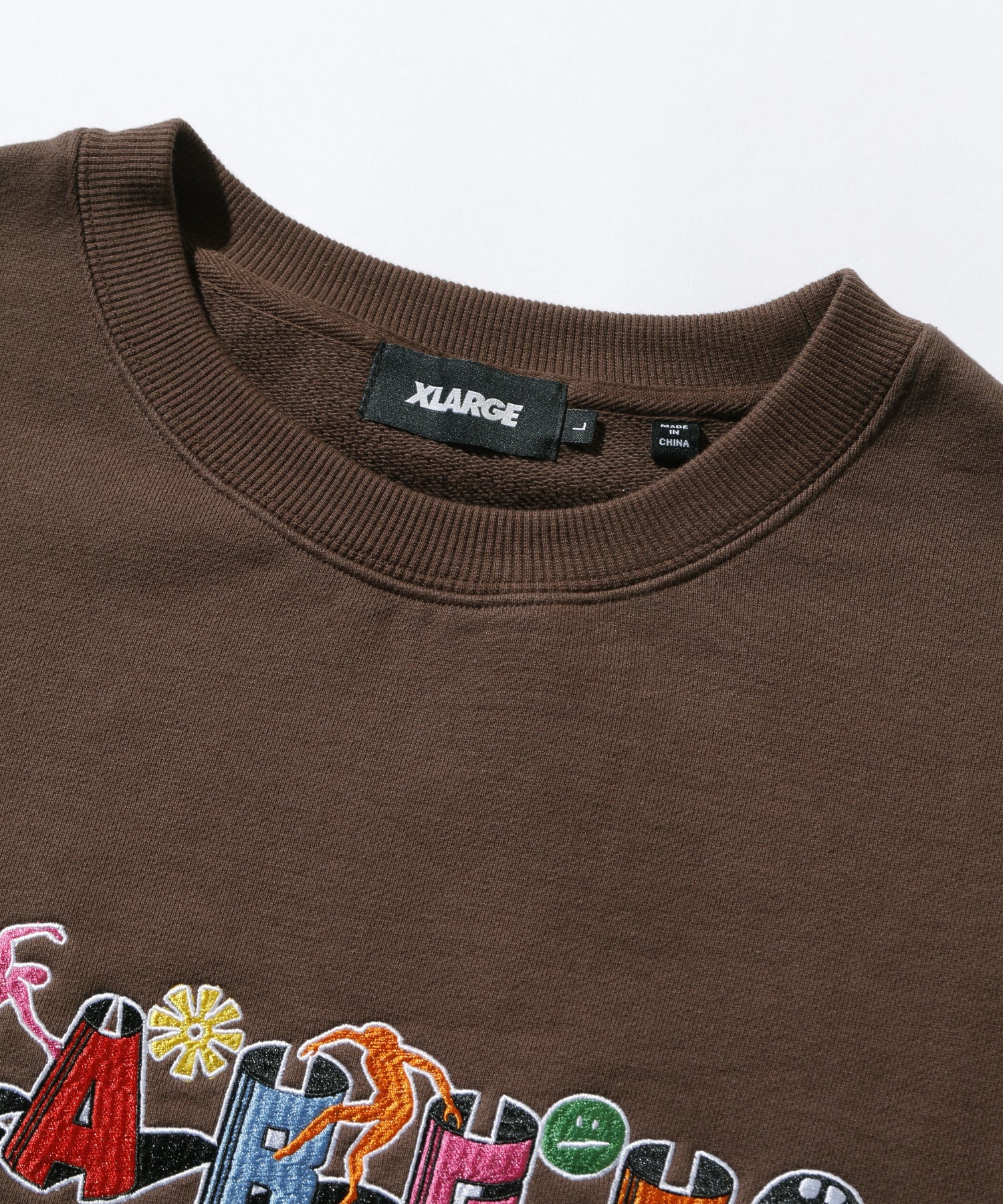 ODD MOTIFS CREWNECK SWEATSHIRT