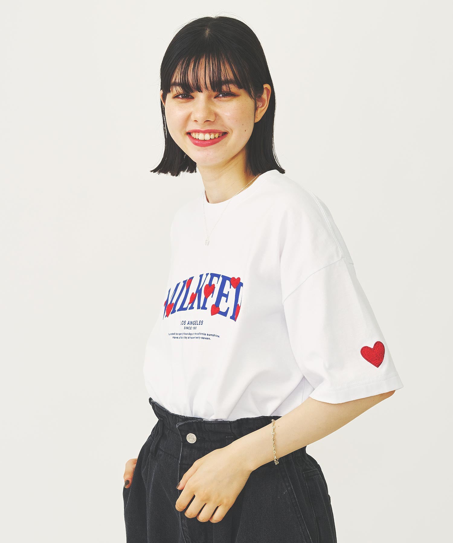 HEART EMBROIDERED LOGO WIDE S/S TEE