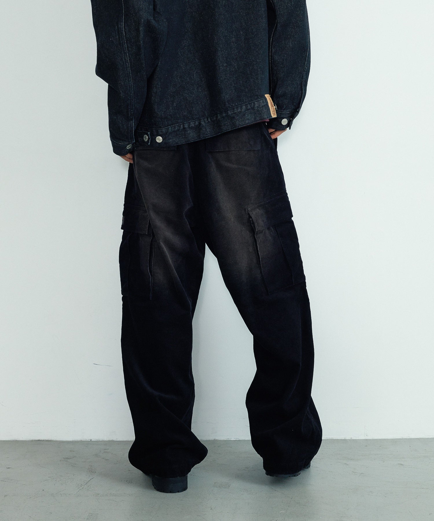 FADED CORDUROY CARGO PANTS
