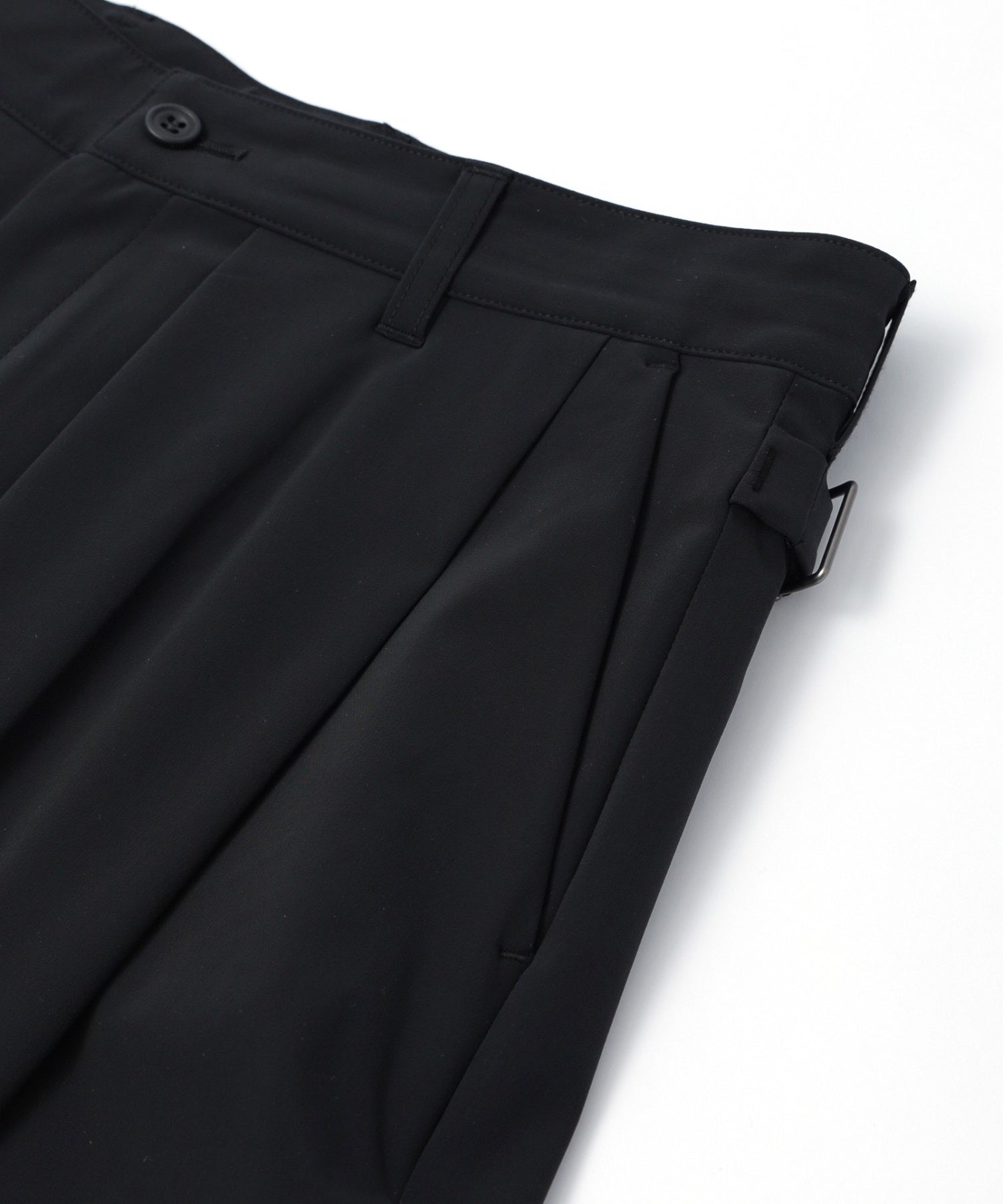 WHITE MOUNTAINEERING/ホワイトマウンテニアリング/8 TUCK WIDE TAPERED PANTS WM2671402