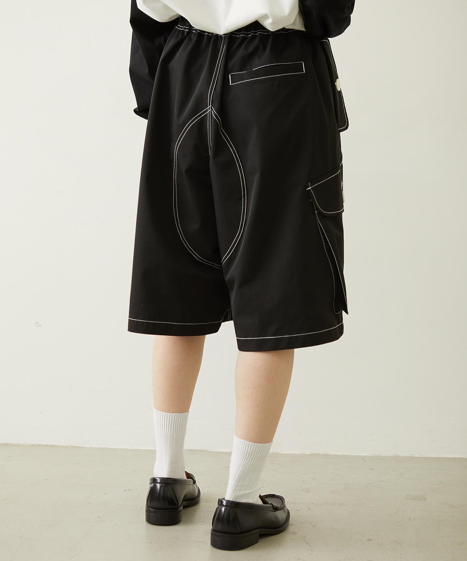 BIG POCKET CARGO HALF SHORTS