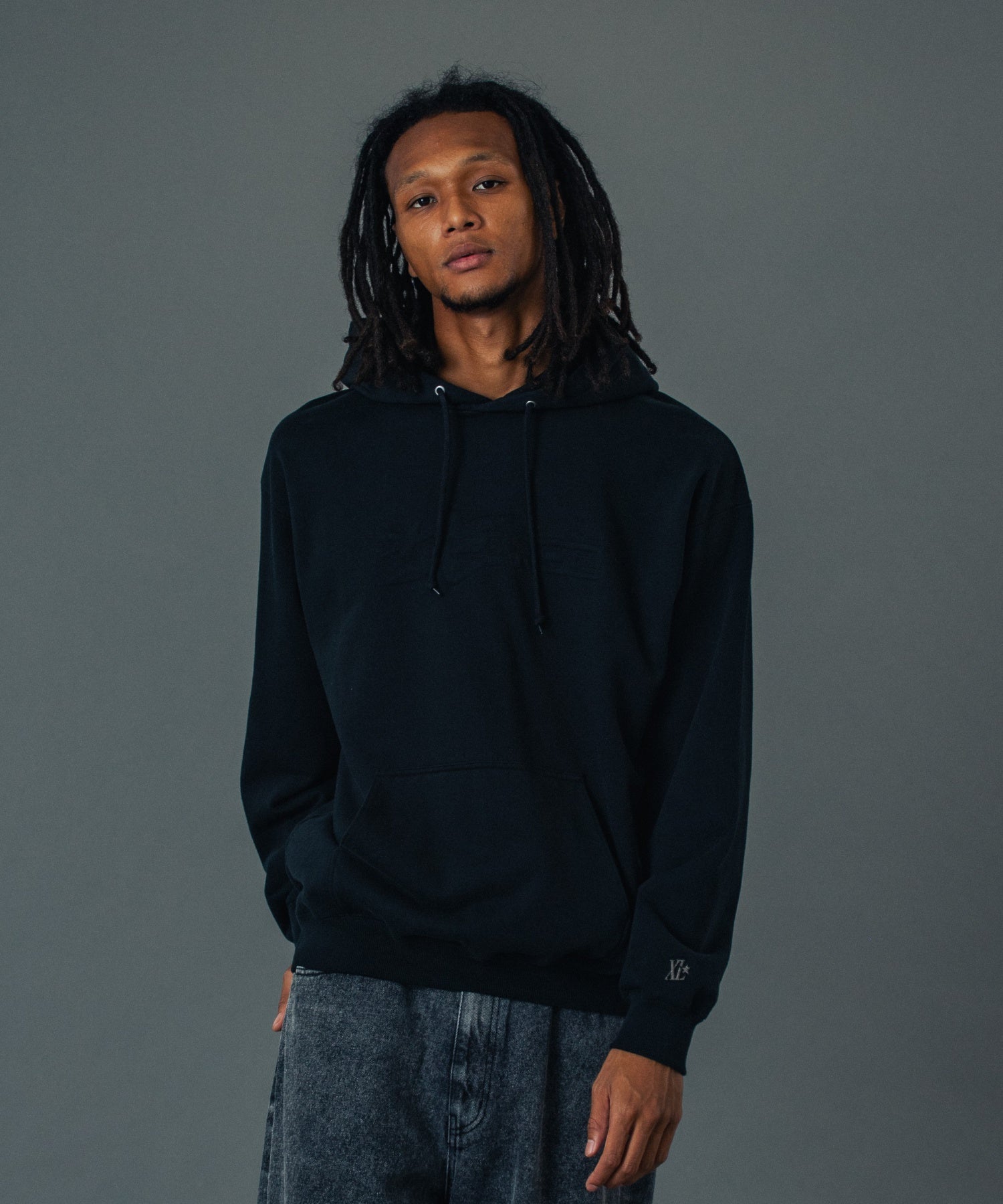 MODEL 身長185cm / 着用サイズ：Lサイズ