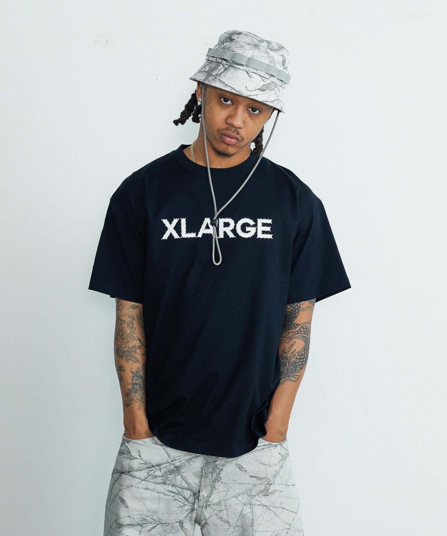 RHINESTONE LOGO S/S TEE