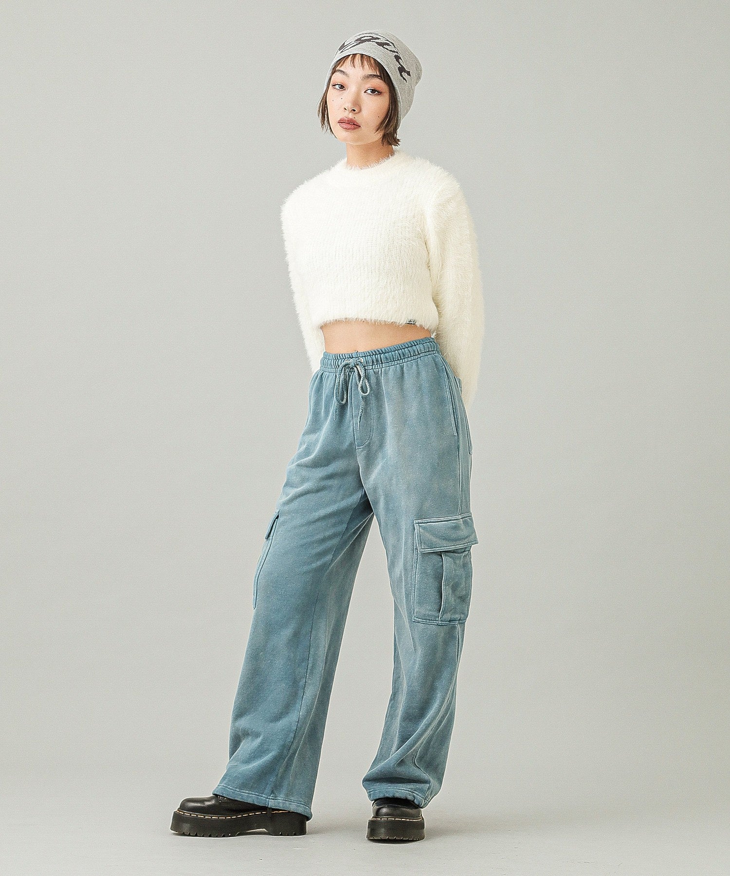 HIGH NECK COMPACT KNIT TOP