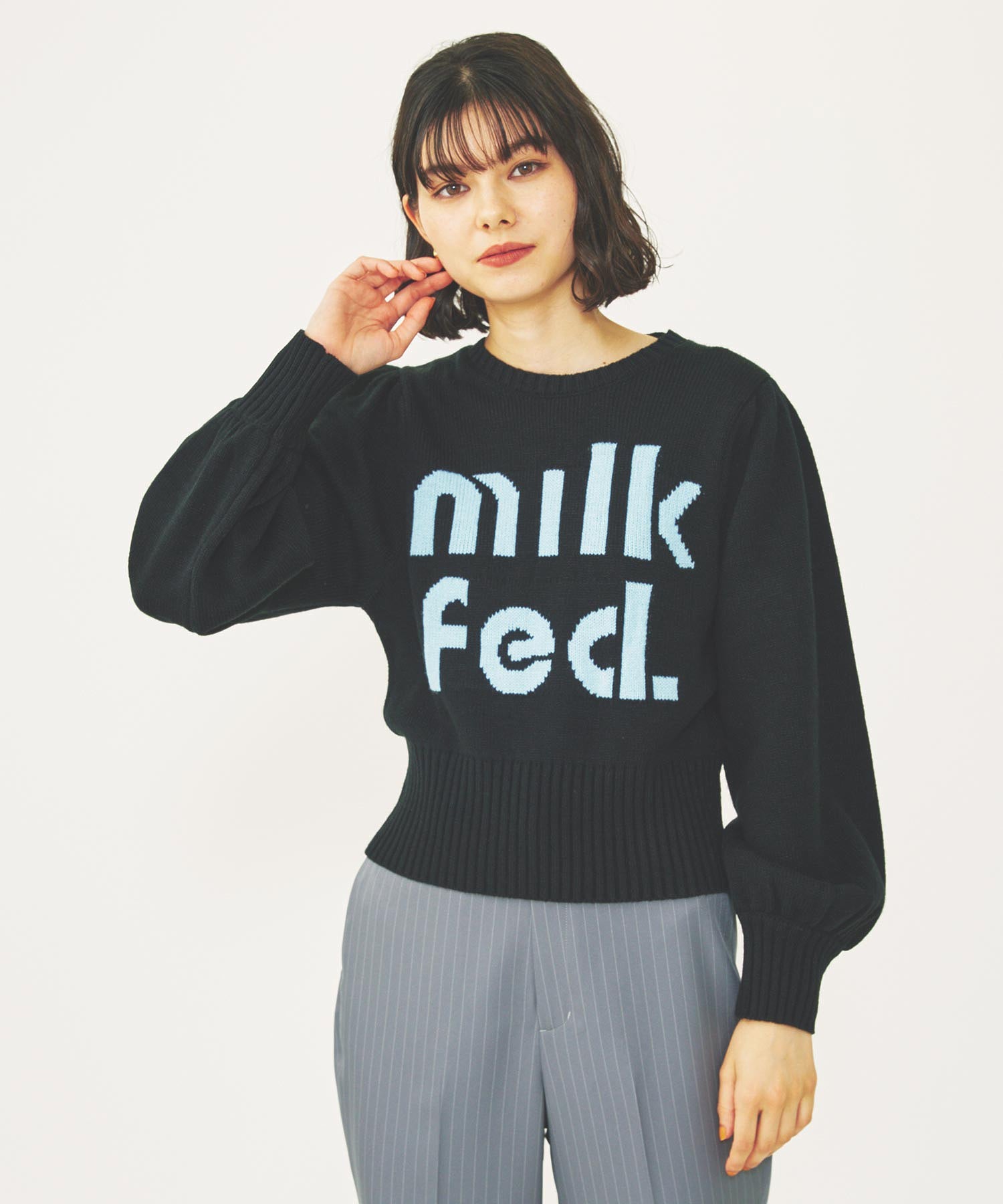 MILKFED LOGO KNIT TOP