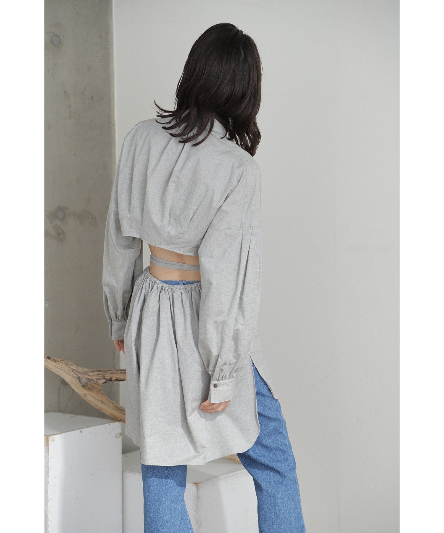CASA FLINE/バックオープンボリュームシャツ