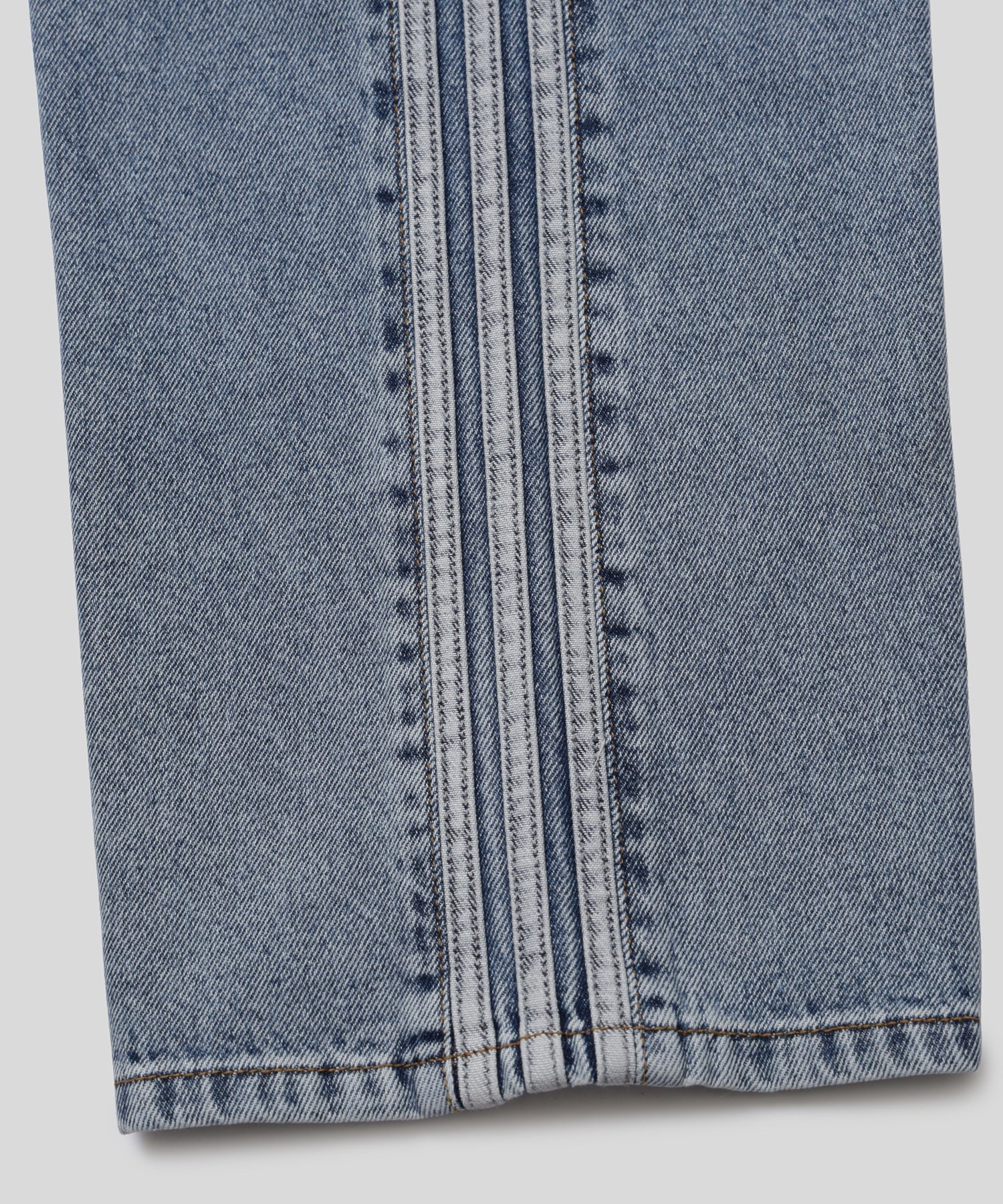 adidas/アディダス/FIREBIRD ADICOLOR DENIM PANTS LIGHT WASH M2271