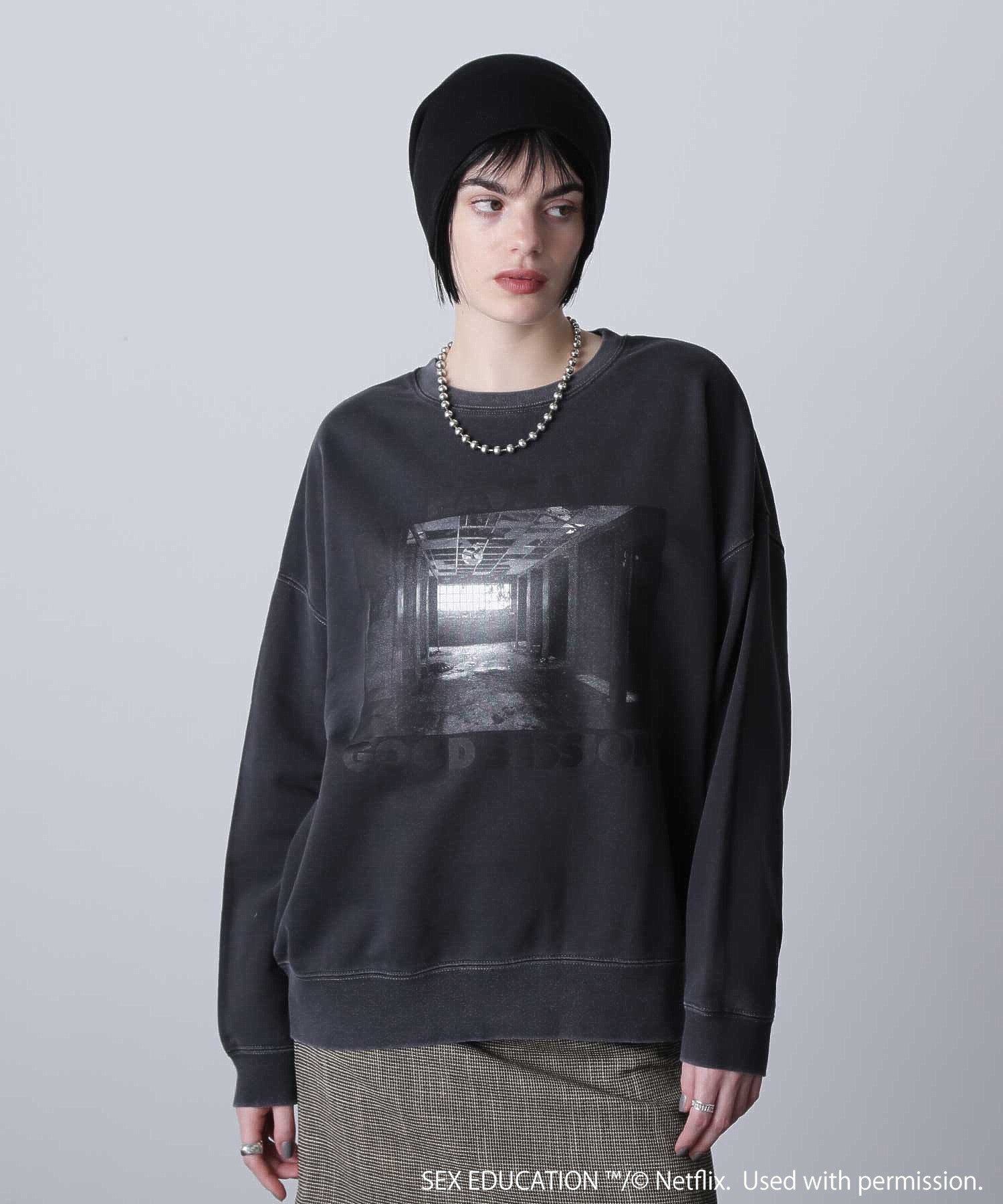 Netflix Series ‘SEX EDUCATION’ × ROSE BUD/PHOTO PRINT PULLOVER