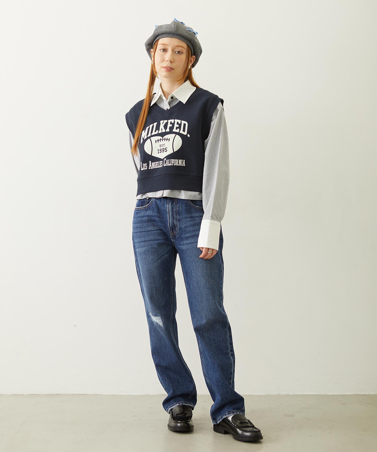 COLLEGE LOGO V-NECK SWEAT VEST