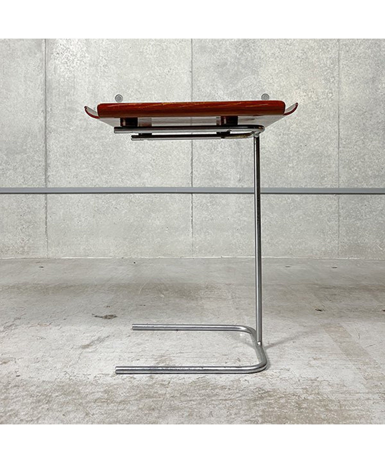 HermanMiller Tray Table Model 4950 / George Nelson