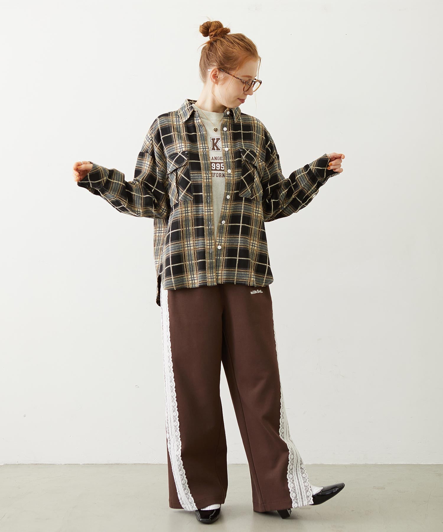 LACE LINE PANTS