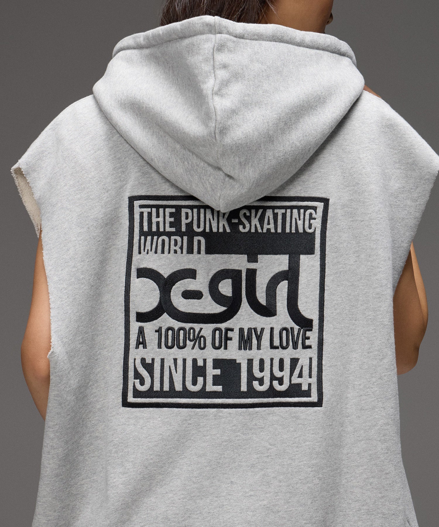 SIGNBOARD LOGO ZIP UP SWEAT VEST