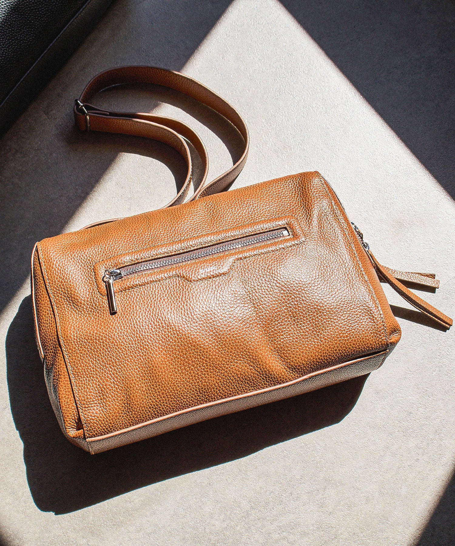 BEAURE/LEATHER BIG SHOULDER BAG