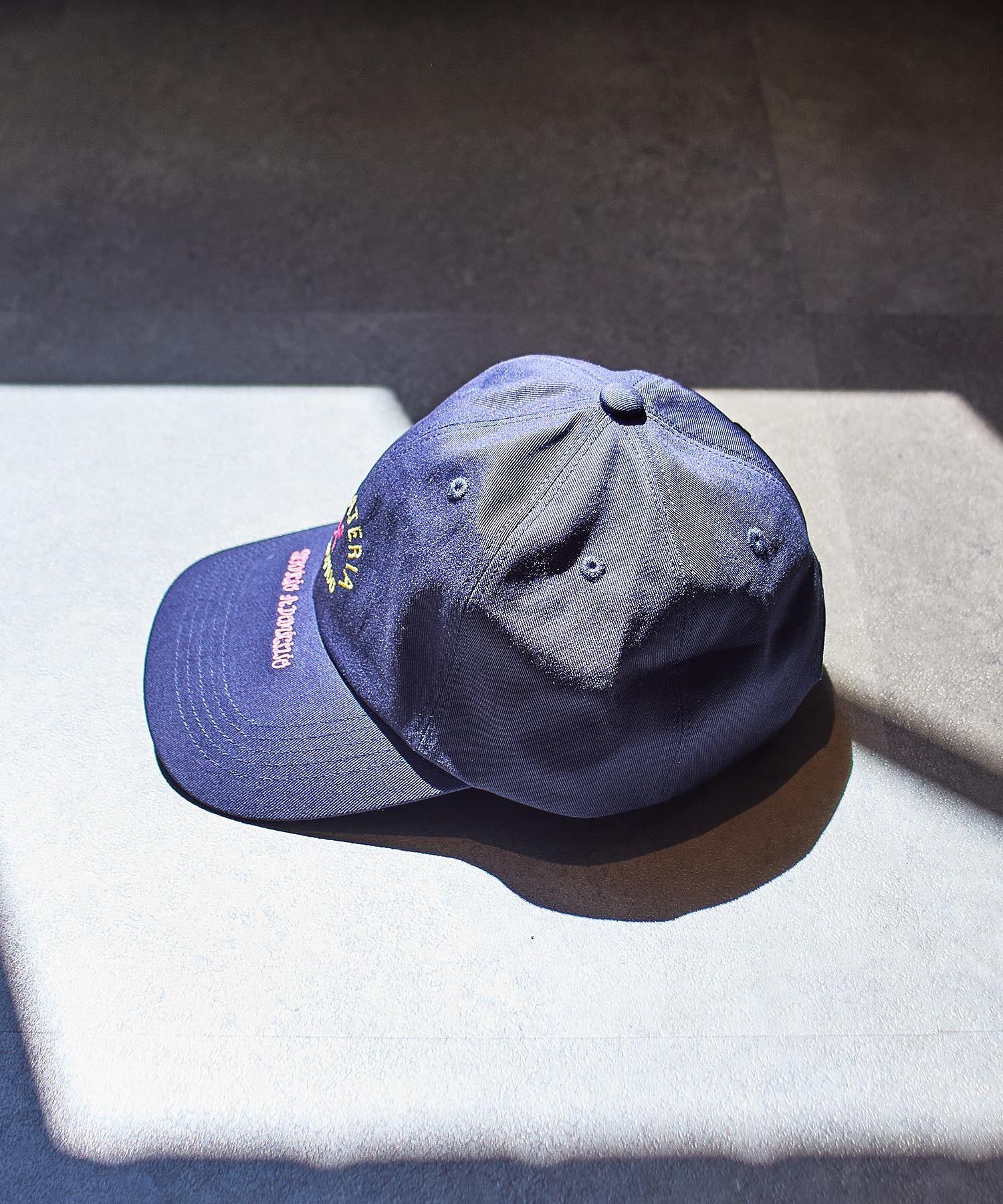 LY/LETREO CAP