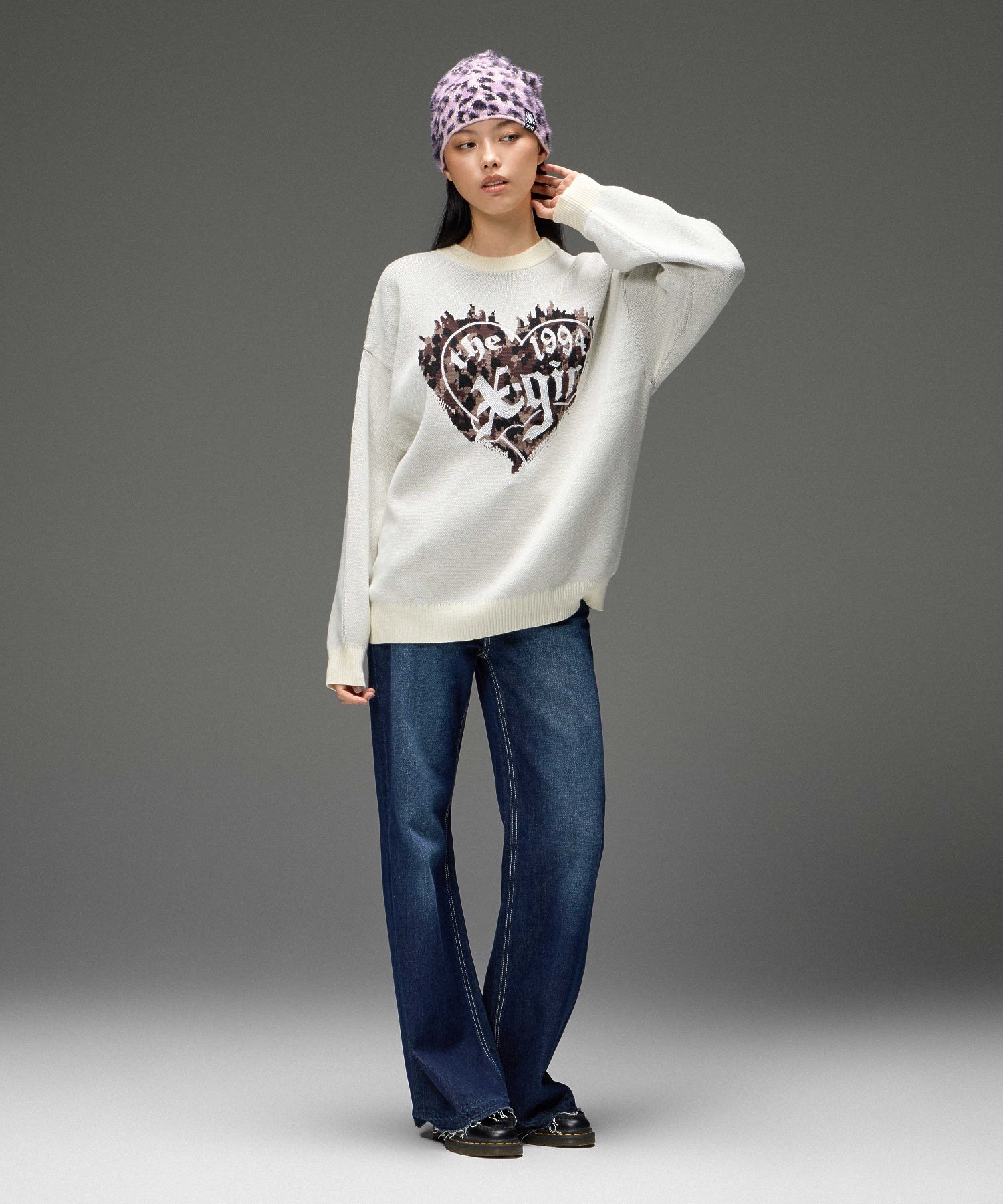 LEOPARD HEART LOGO JACQURD KNIT TOP