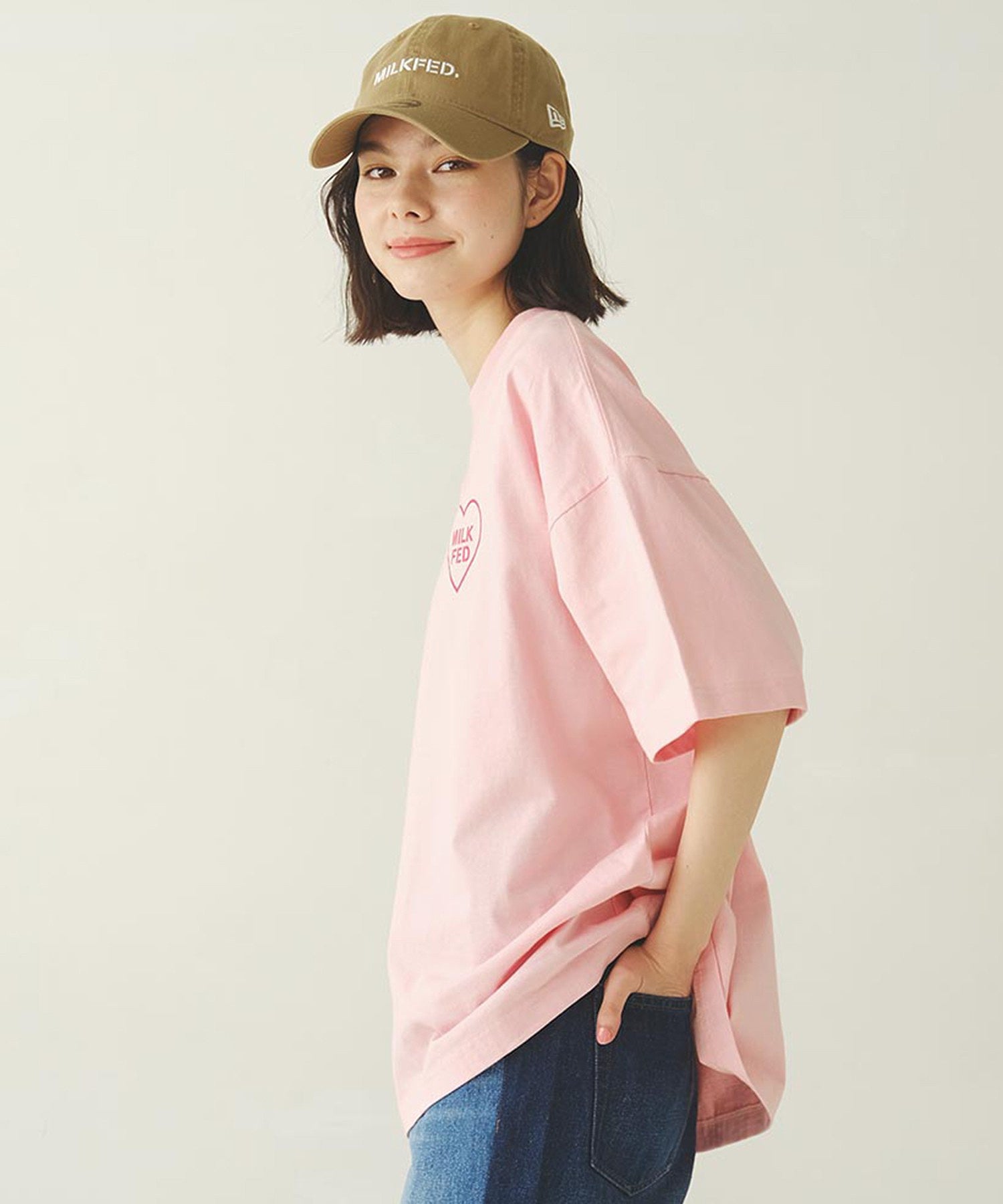 CHECKERED LOGO WIDE S/S TEE