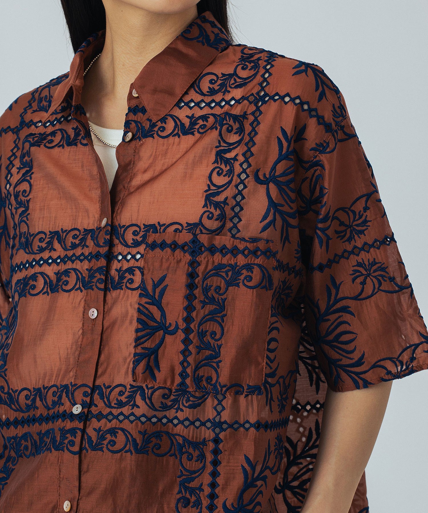 EMBROIDERY SHIRT