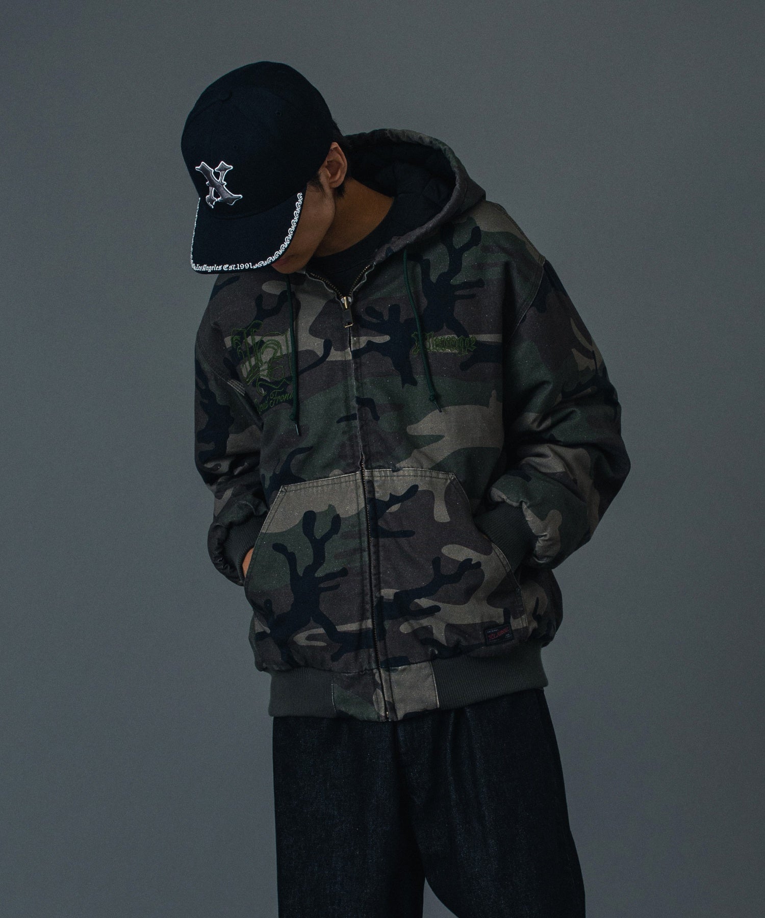 PATCHED OLD ENGLISH HOODED WORK JACKET – calif(カリフ)公式サイト PATCHED OLD ENGLISH HOODED WORK JACKET – calif(カリフ)公式サイト