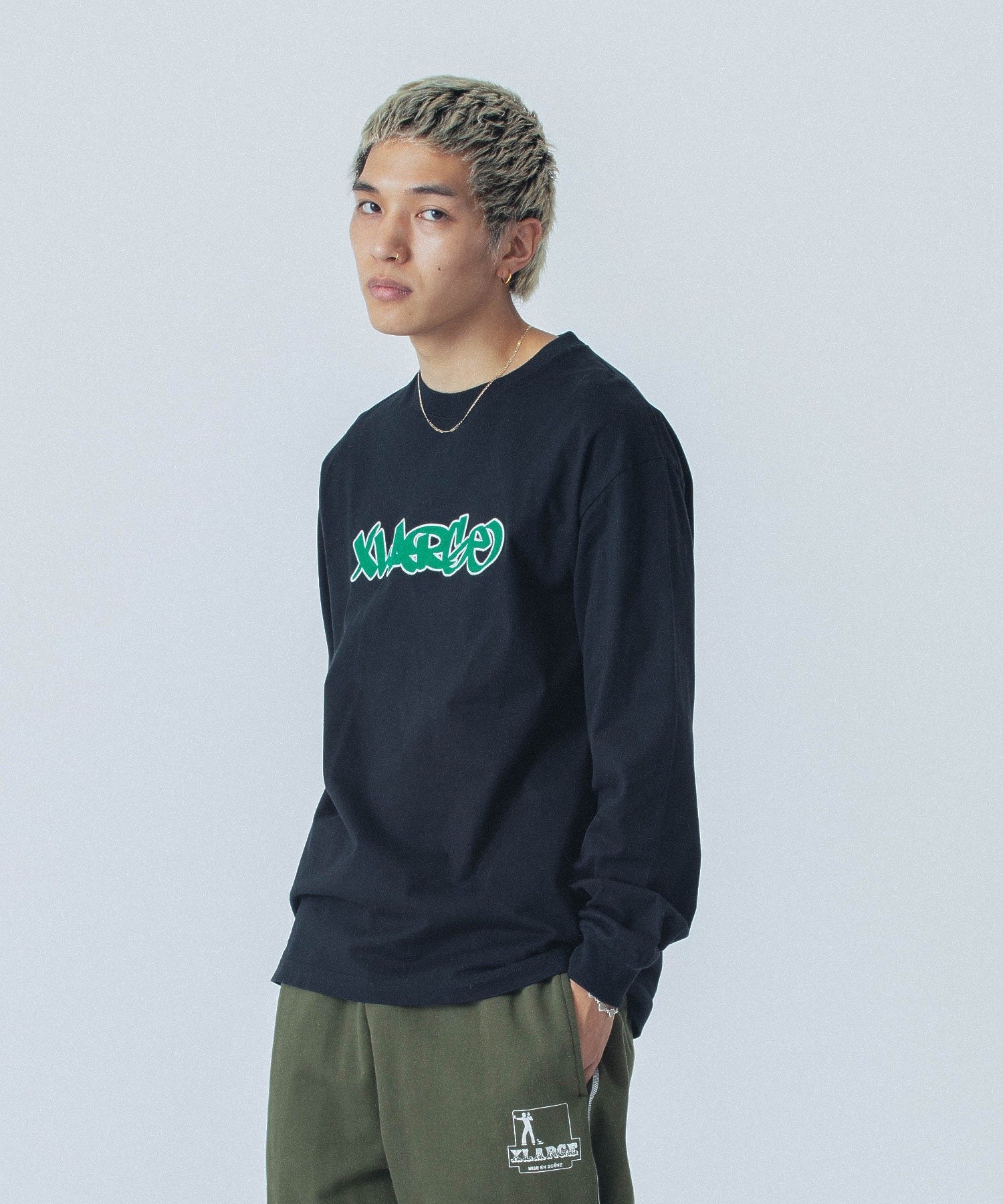 MODEL身長：180cm / 着用サイズ：Lサイズ
